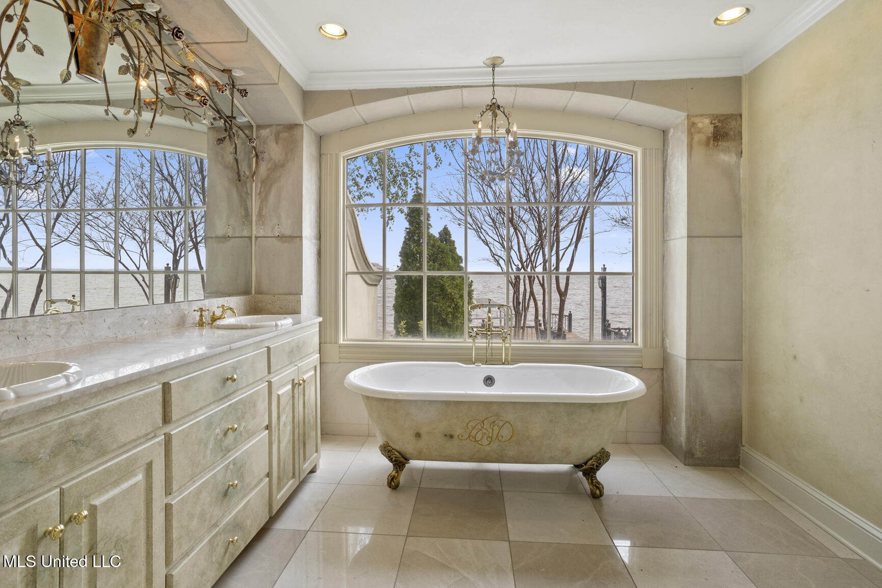 133 Overlook Pointe Drive Drive Property Photo 52