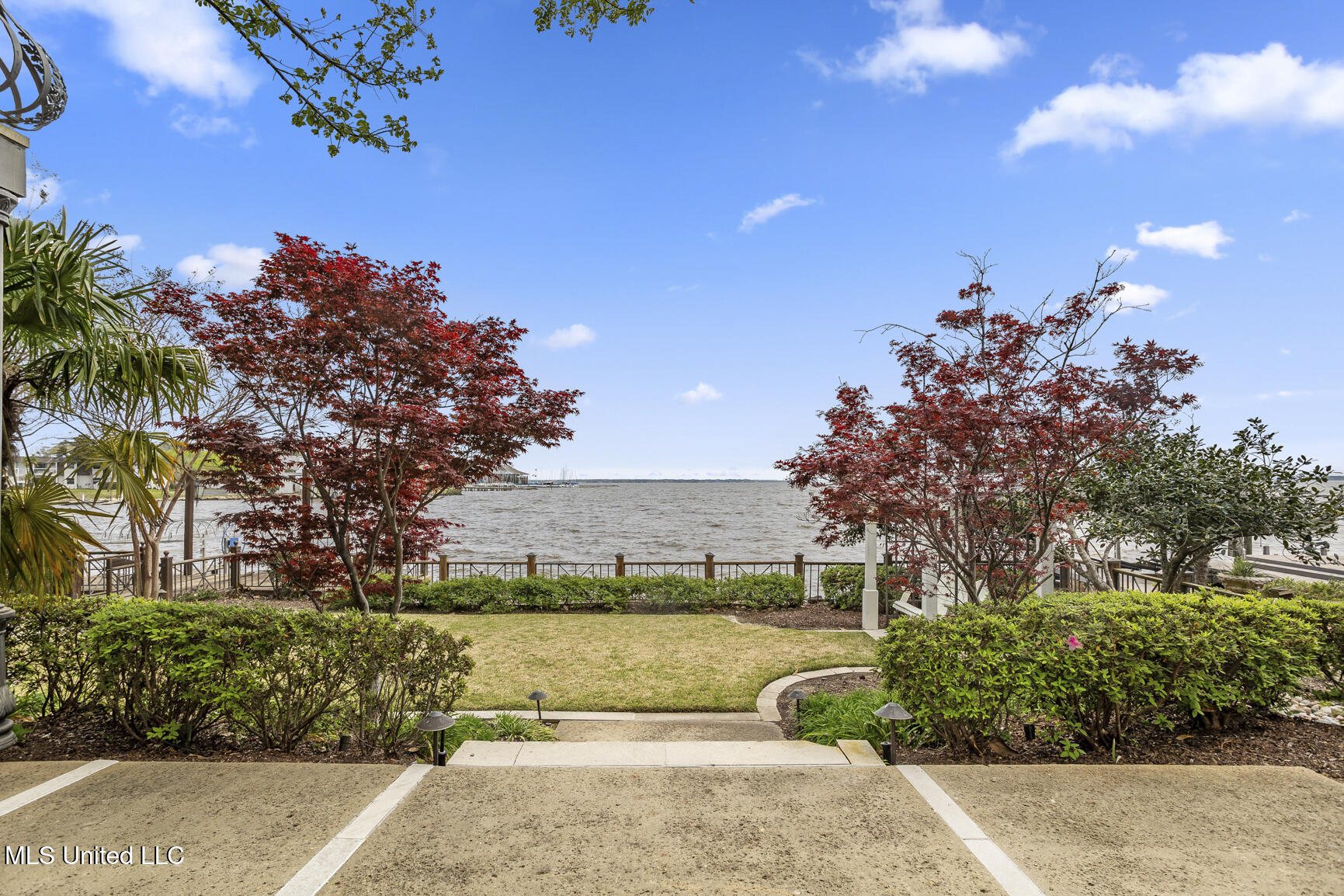 133 Overlook Pointe Drive Drive Property Photo 64