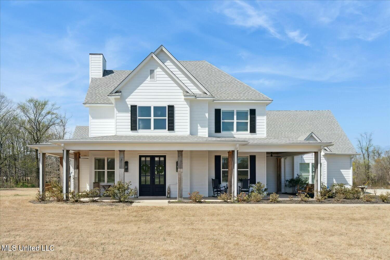 524 Laws Hill Road Property Photo 1