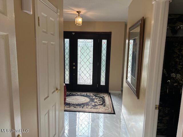 712 Eastwood Drive Property Photo 2