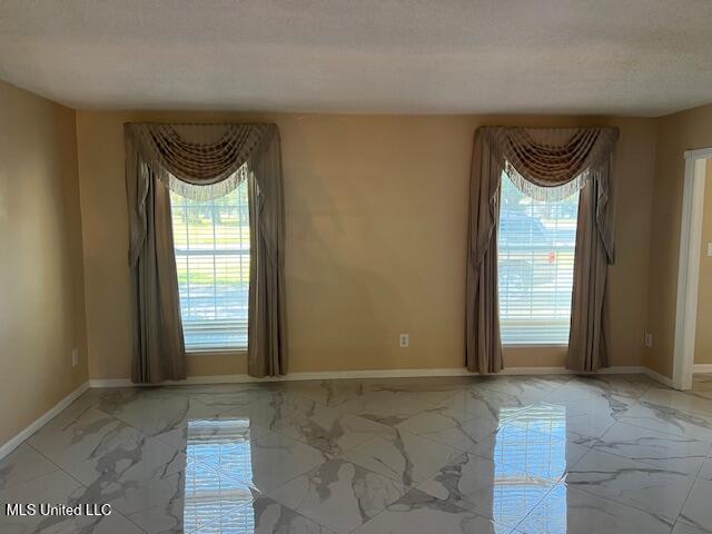 712 Eastwood Drive Property Photo 14