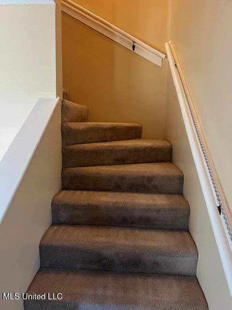 712 Eastwood Drive Property Photo 16