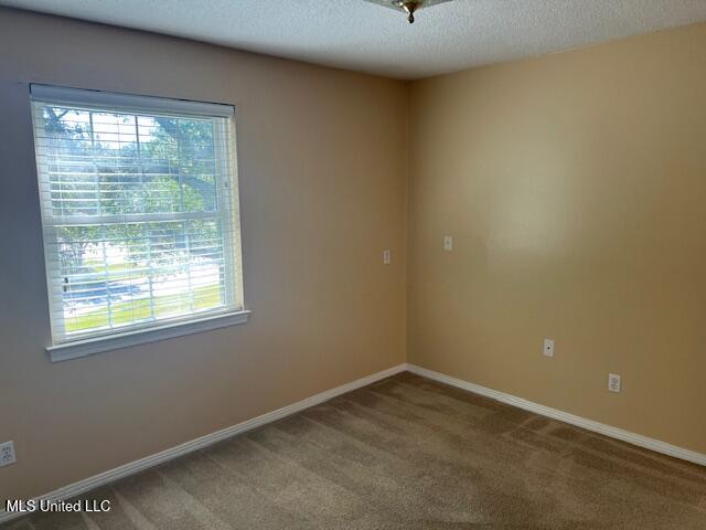 712 Eastwood Drive Property Photo 33