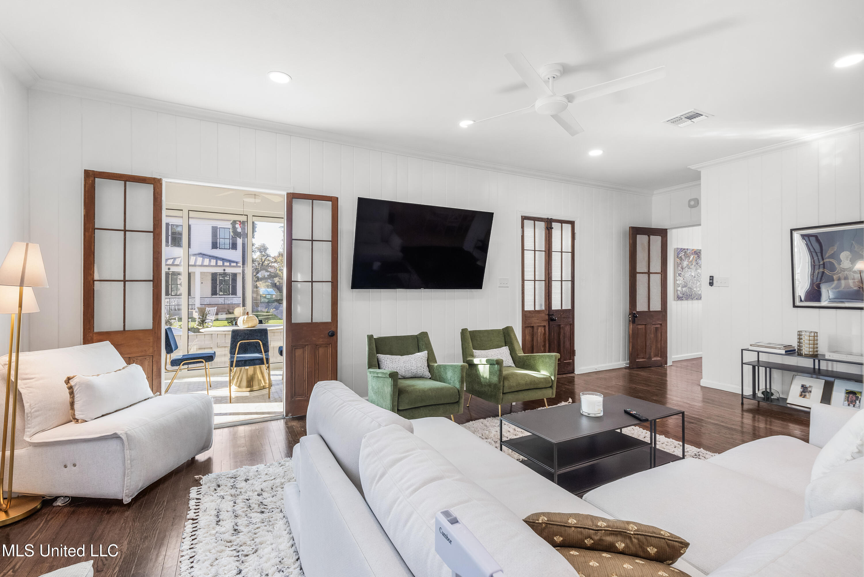 109 Court Street Property Photo 11