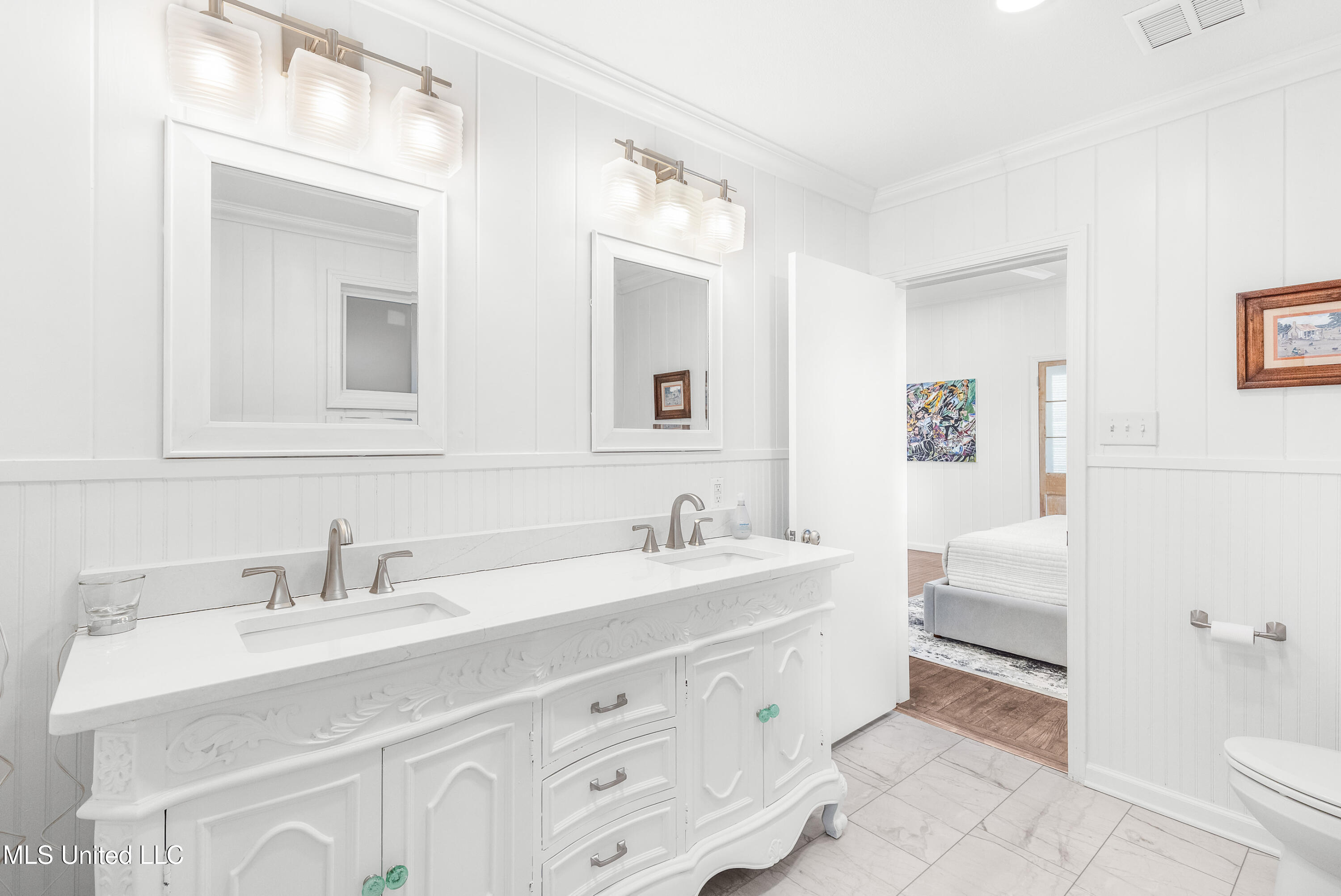 109 Court Street Property Photo 28