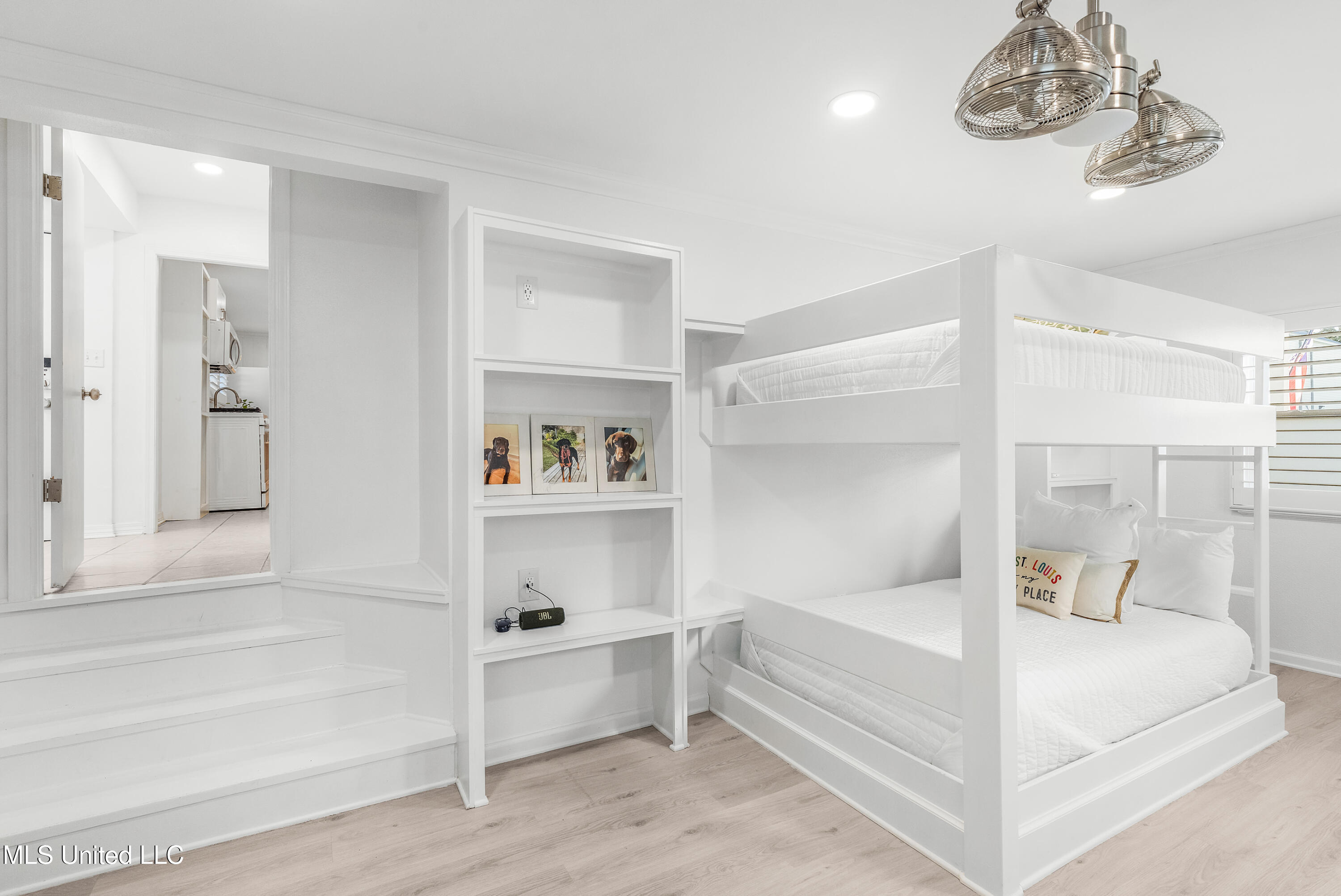 109 Court Street Property Photo 32