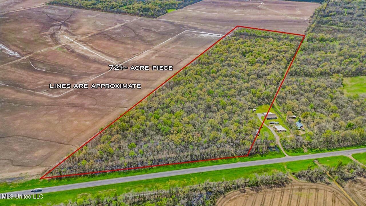 4002 Highway 65 Property Photo 1