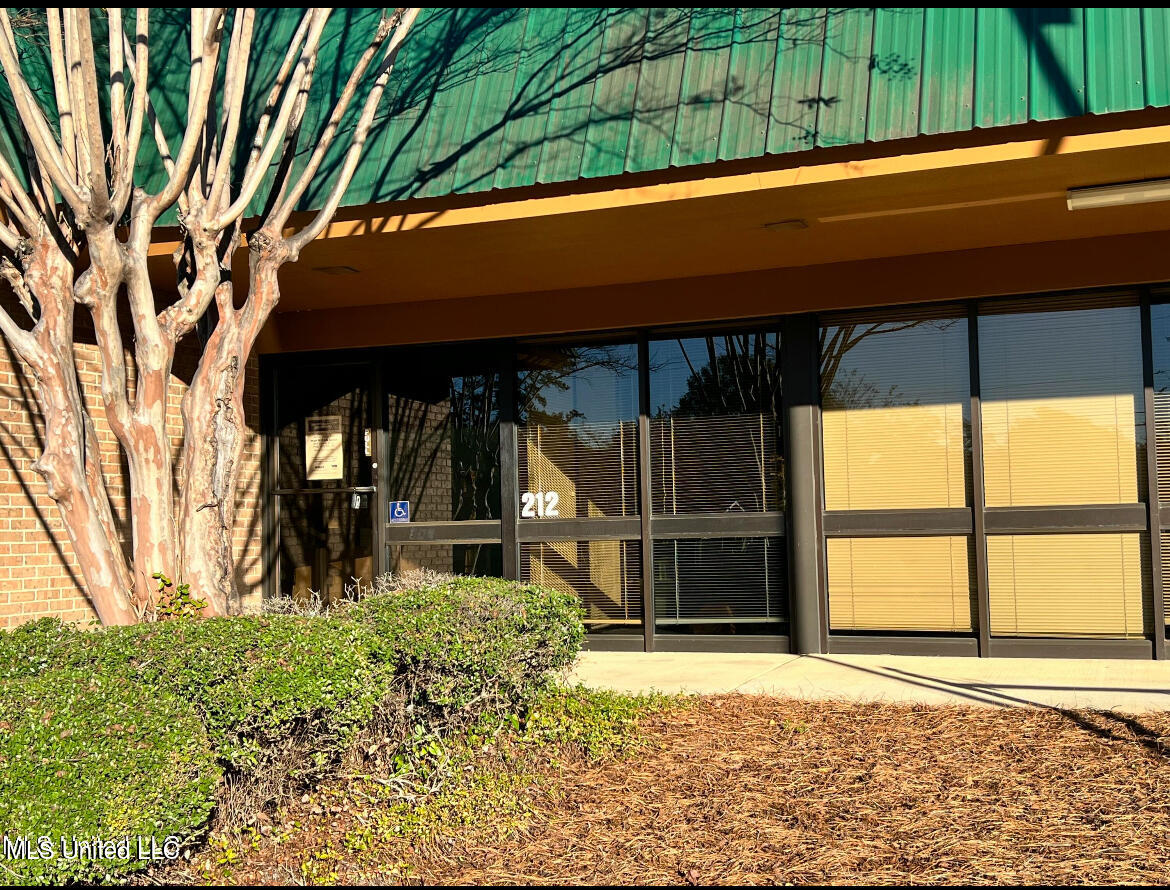 212 St Paul Street Property Photo 1