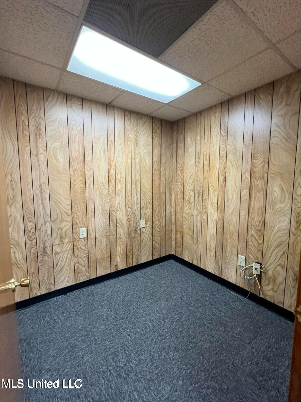 212 St Paul Street Property Photo 6