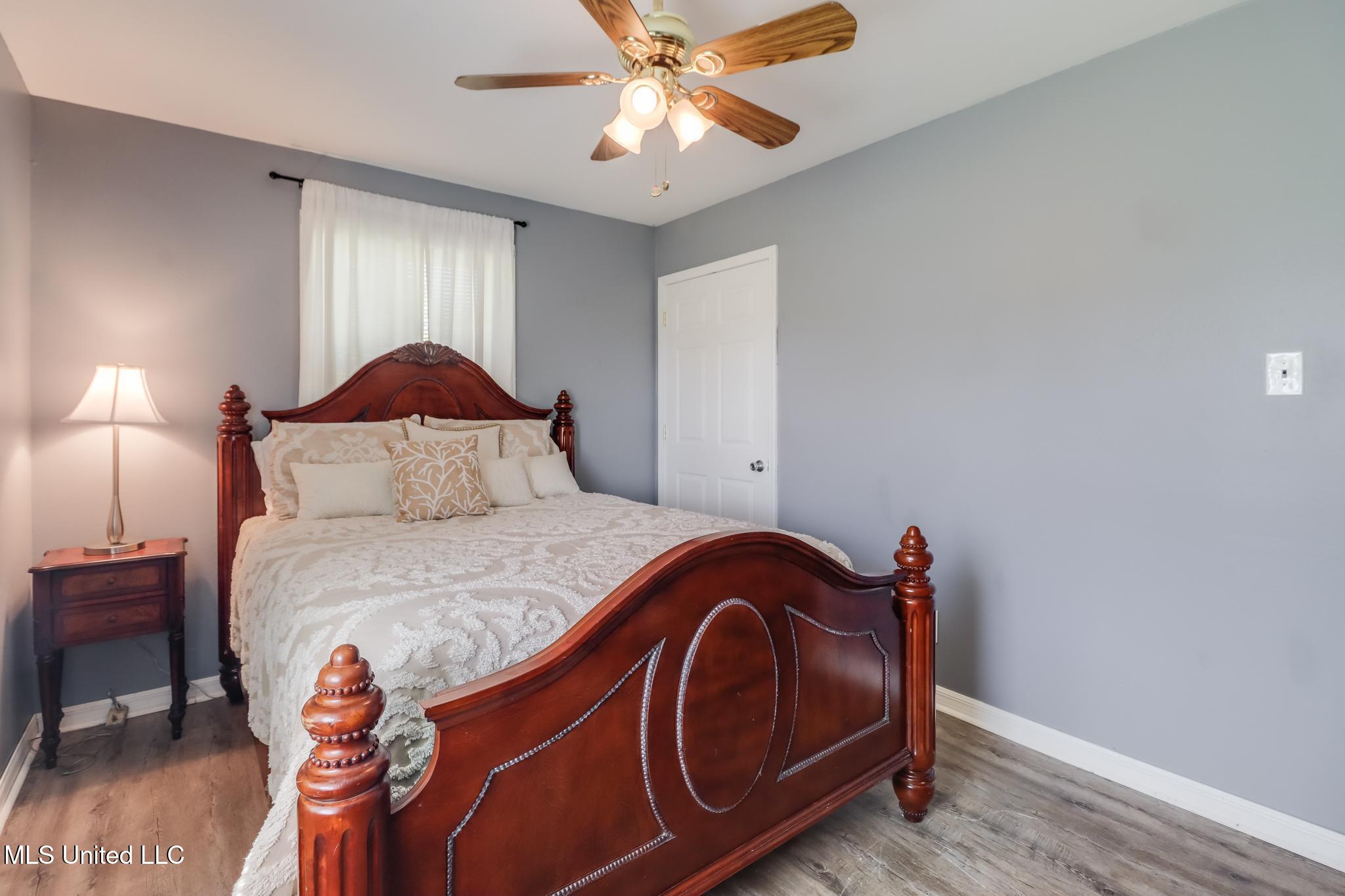 204 E Third Street Property Photo 16