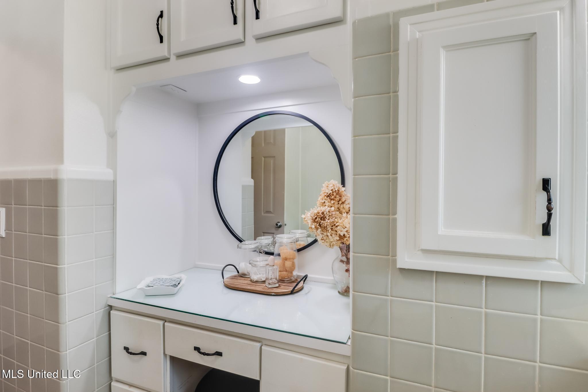 204 E Third Street Property Photo 18