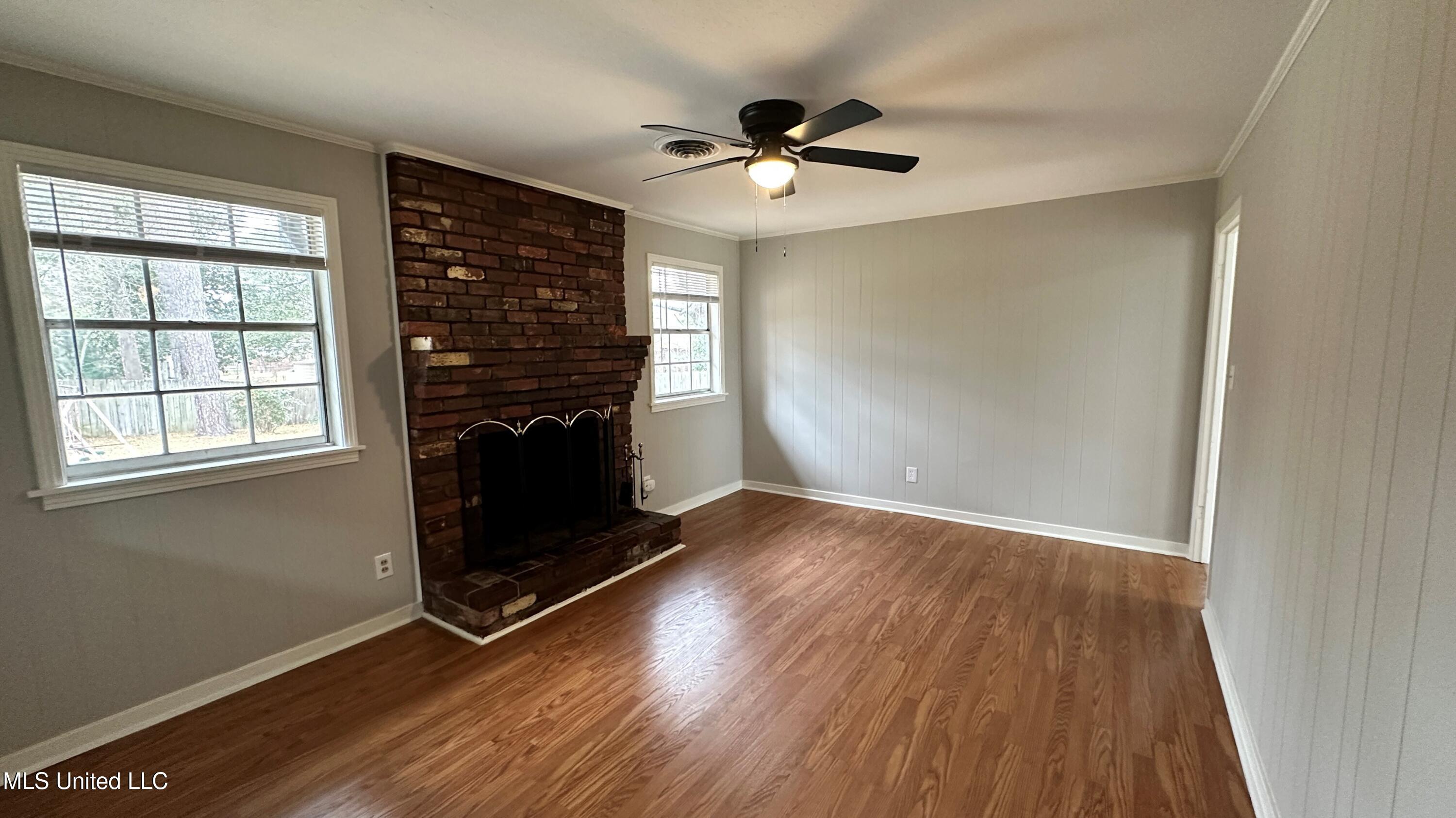 5849 Medallion Drive Property Photo 12