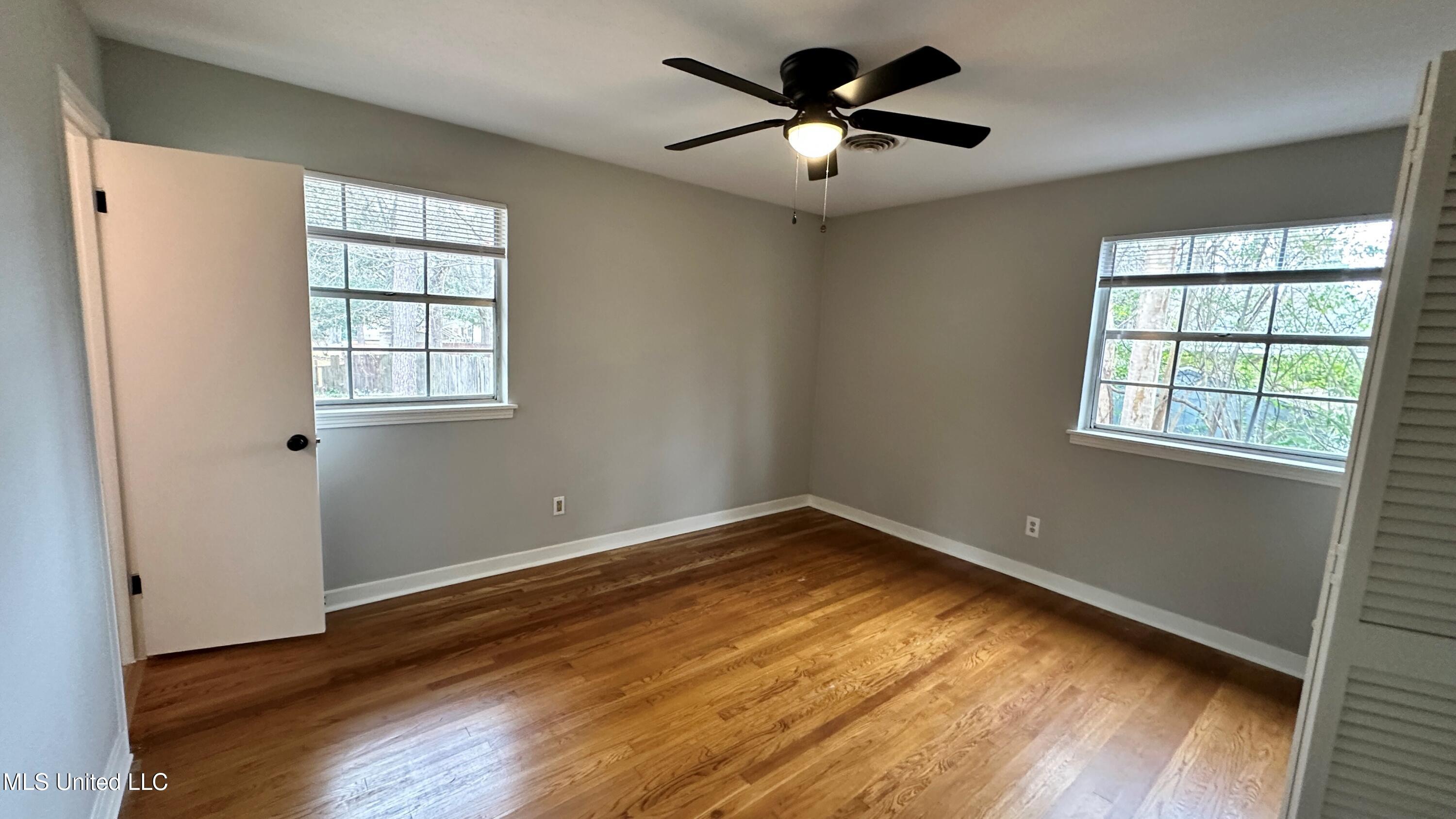 5849 Medallion Drive Property Photo 16
