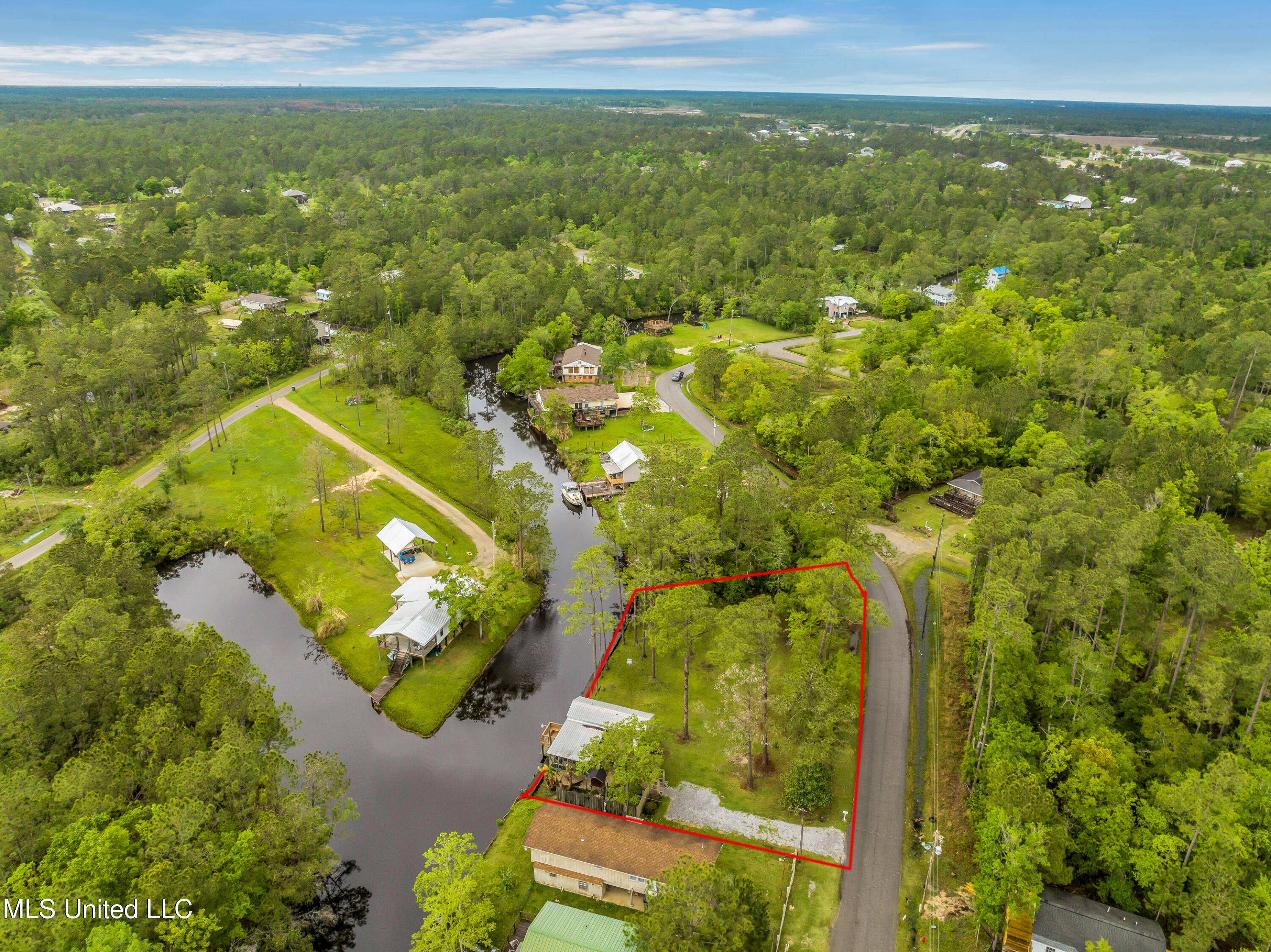 10091 River Drive Property Photo 19