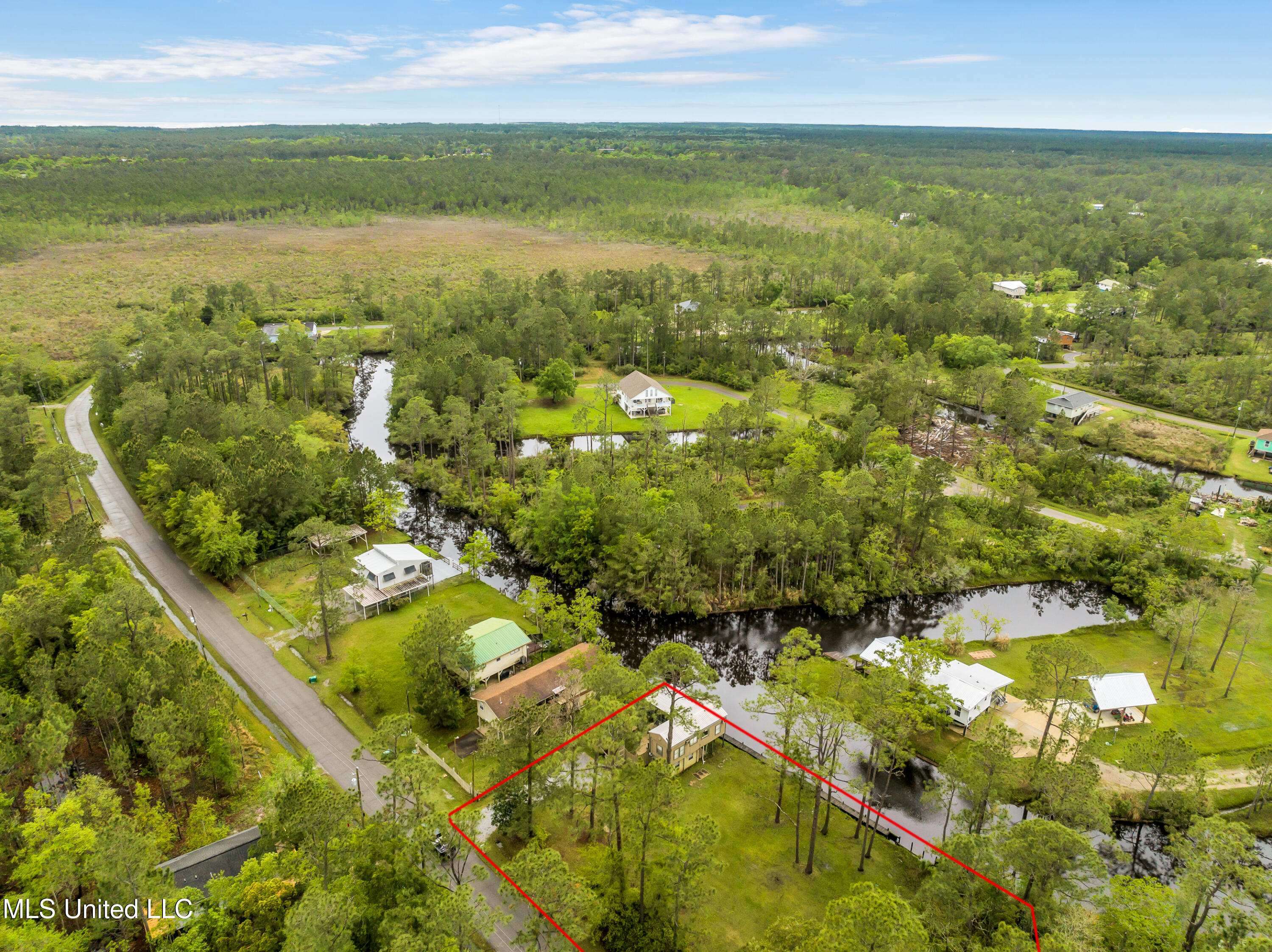 10091 River Drive Property Photo 21