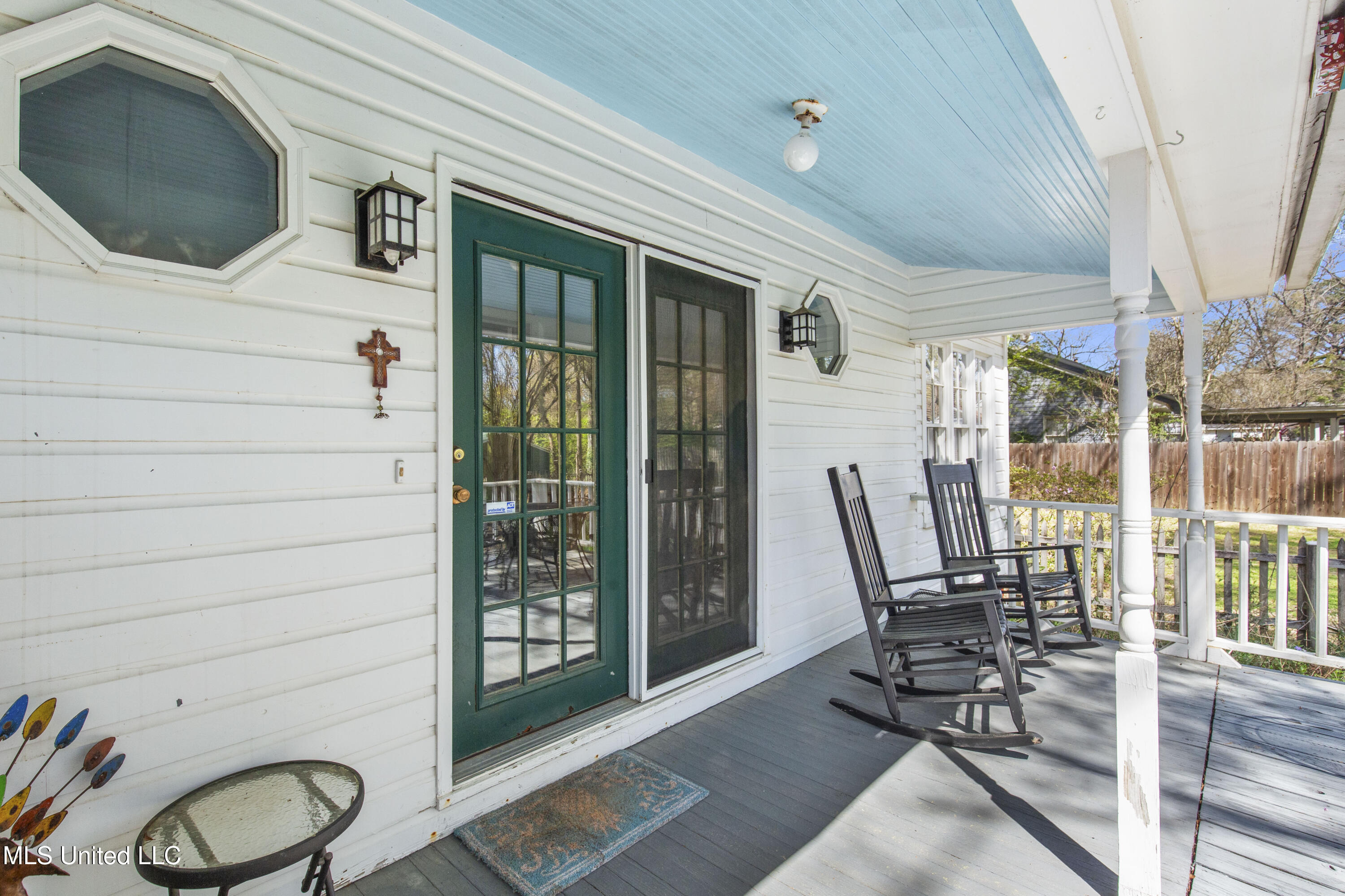 140 E Semmes Street Property Photo 18