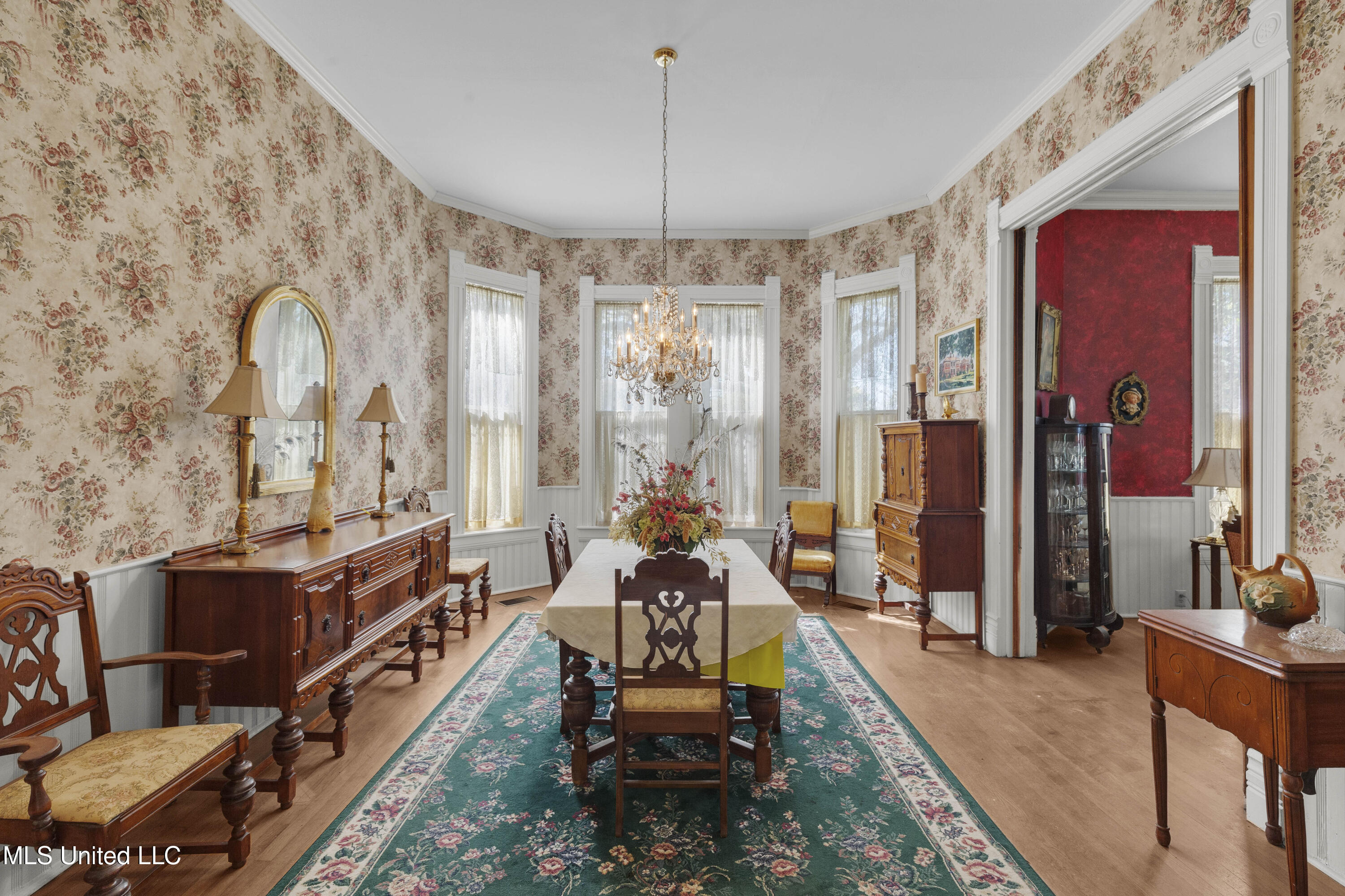 140 E Semmes Street Property Photo 29