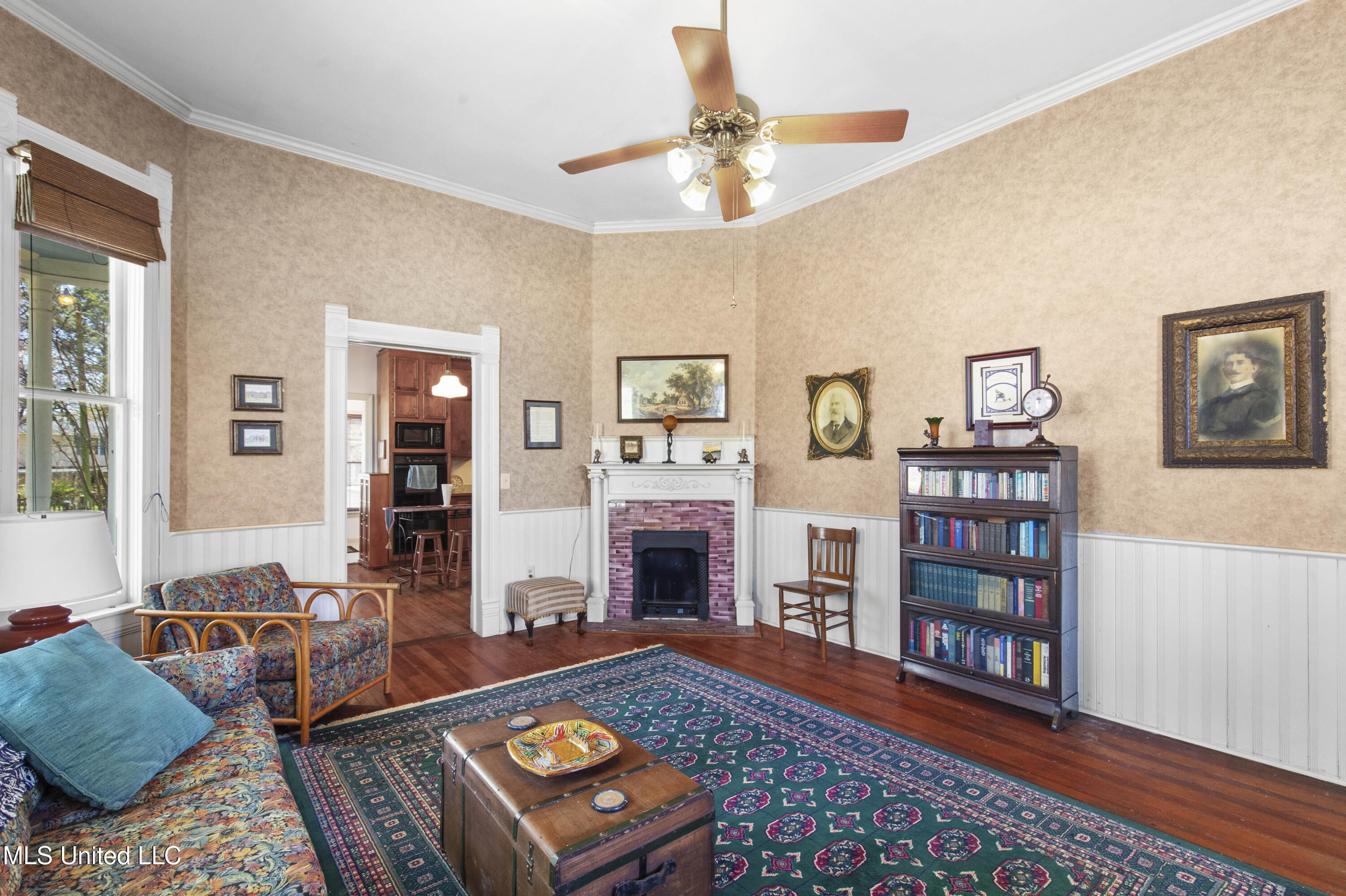 140 E Semmes Street Property Photo 40