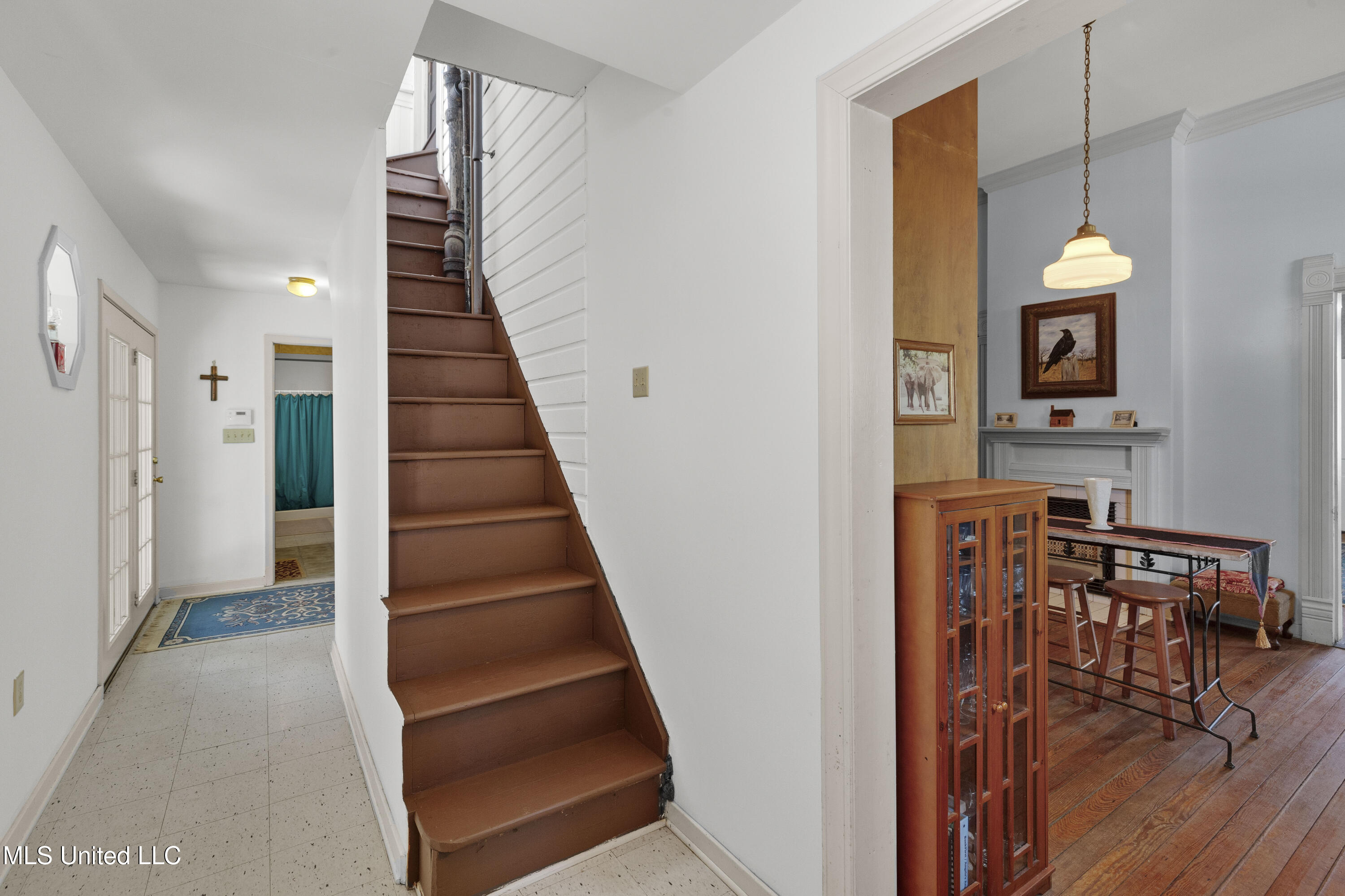 140 E Semmes Street Property Photo 46