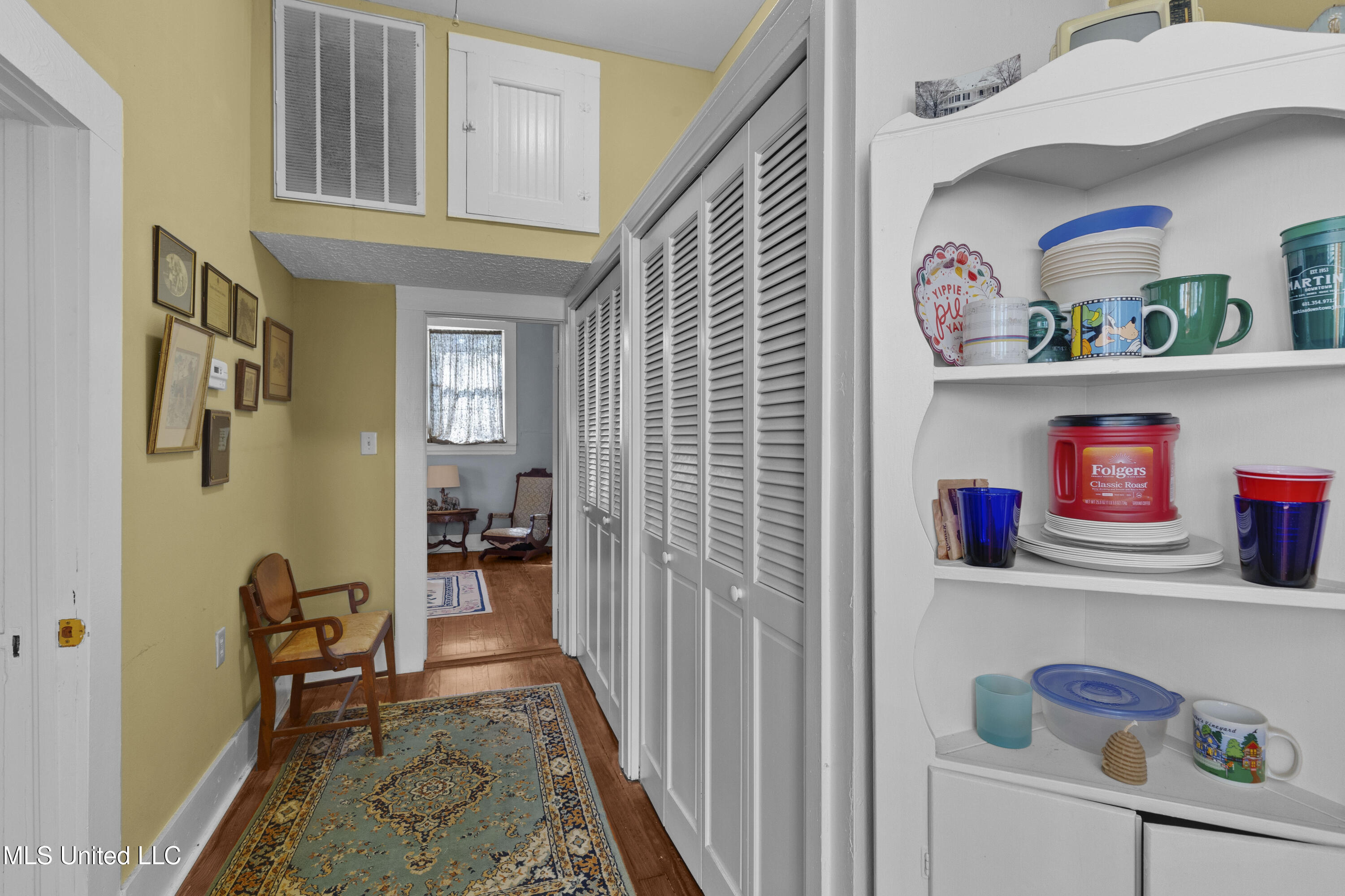 140 E Semmes Street Property Photo 63