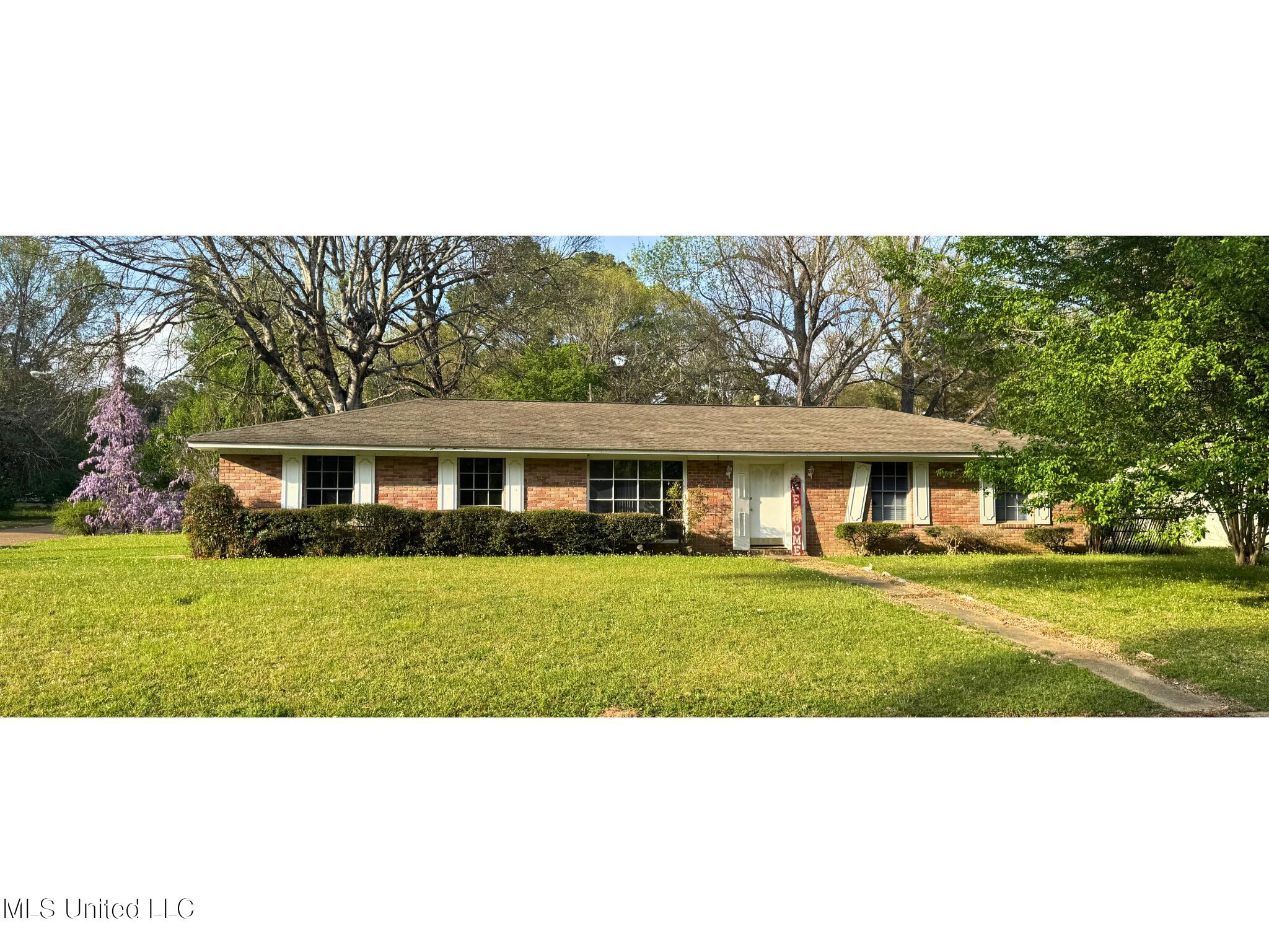 3168 Ponderosa Drive Property Photo 1