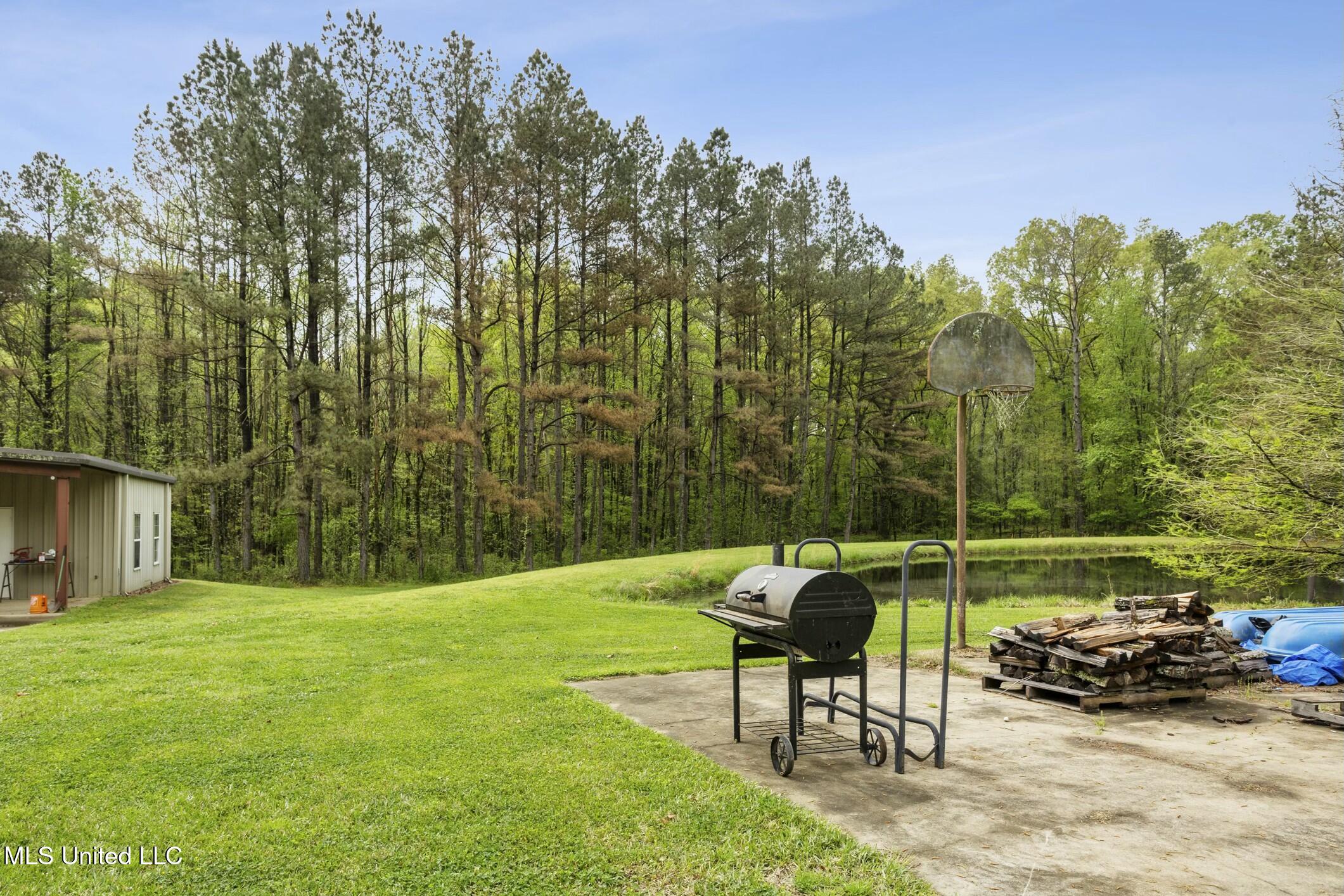 137 Falcon Ridge Drive Property Photo 33