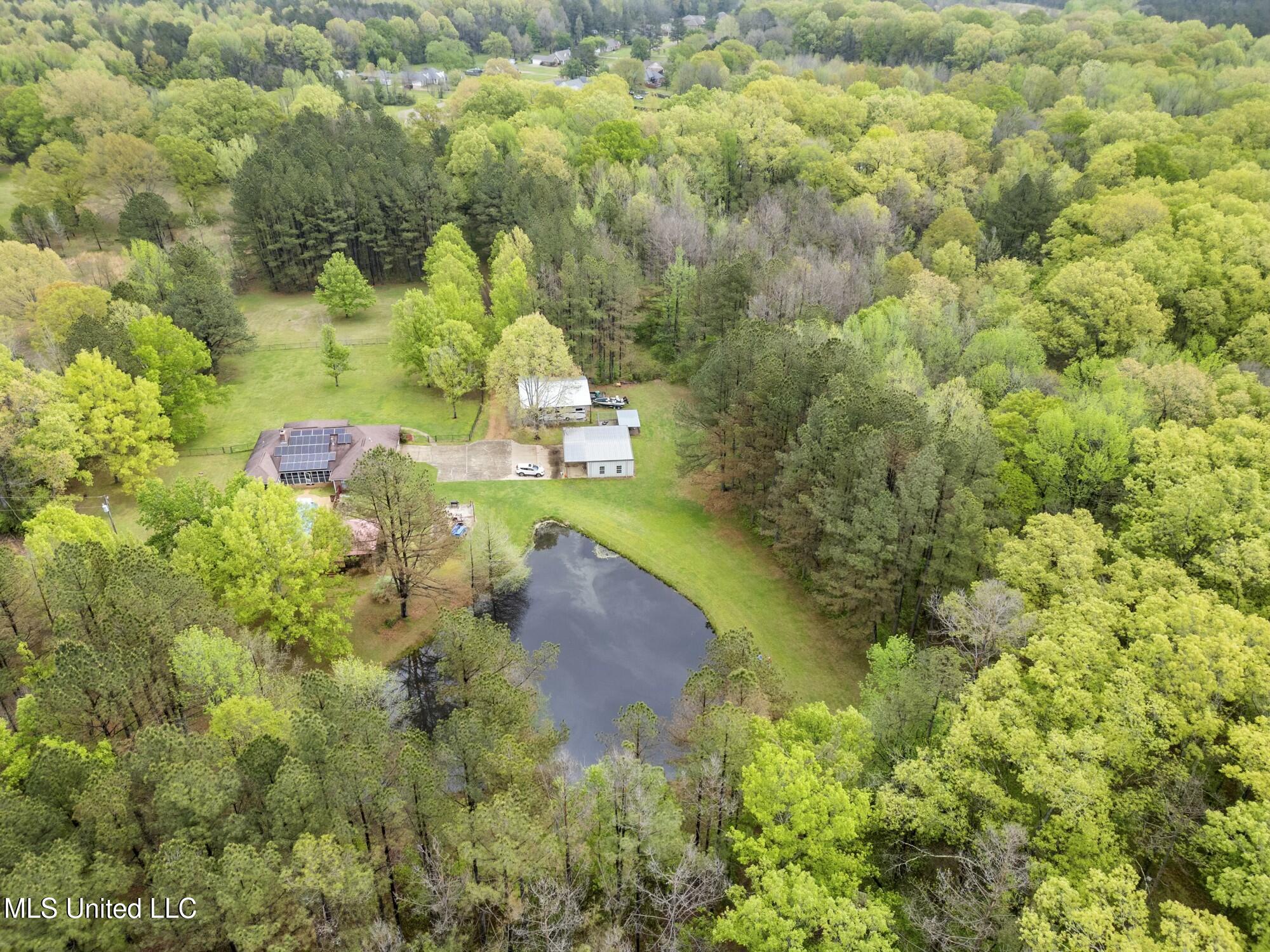 137 Falcon Ridge Drive Property Photo 49