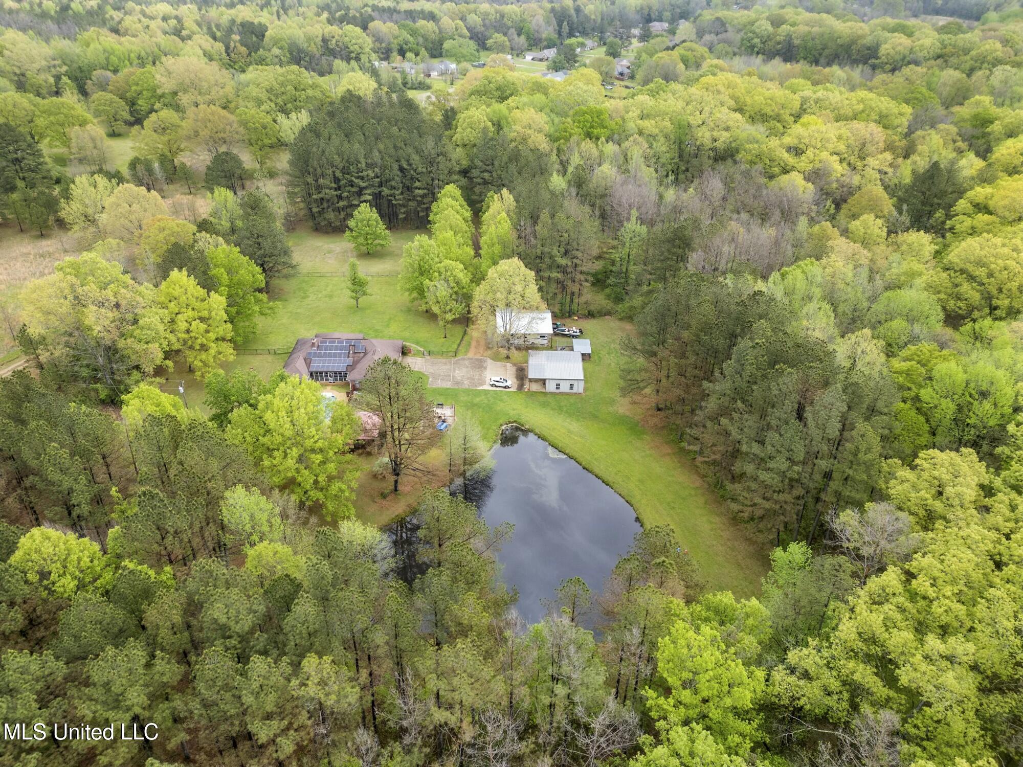137 Falcon Ridge Drive Property Photo 50