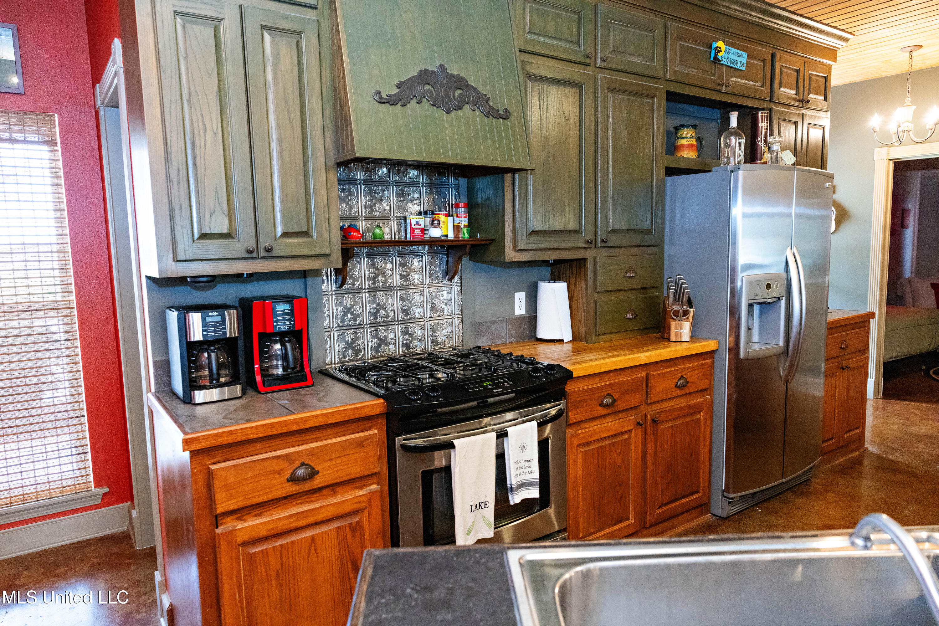 319 Osceola Road Property Photo 8
