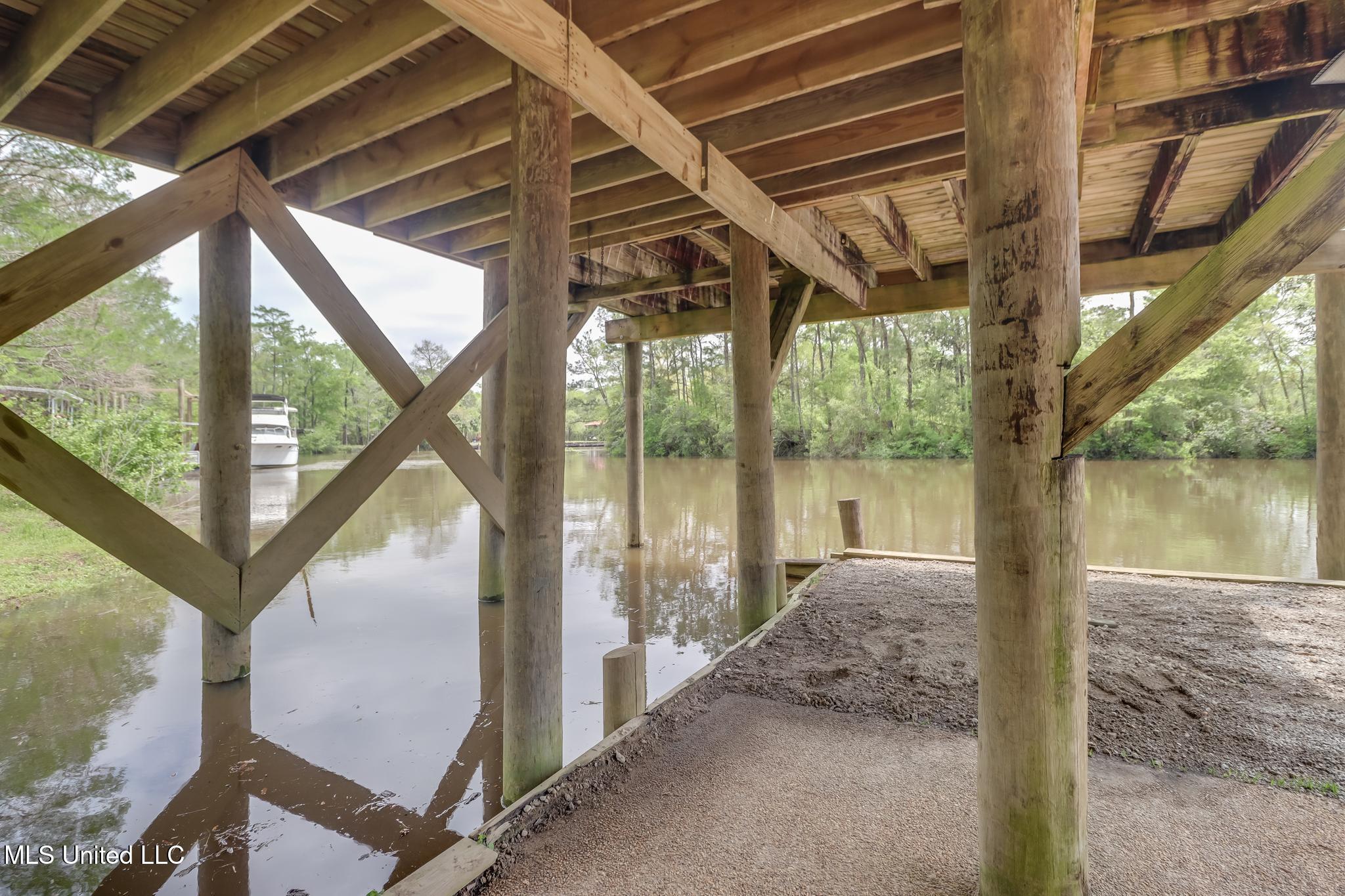 10619 Woolmarket Lake Road Property Photo 4