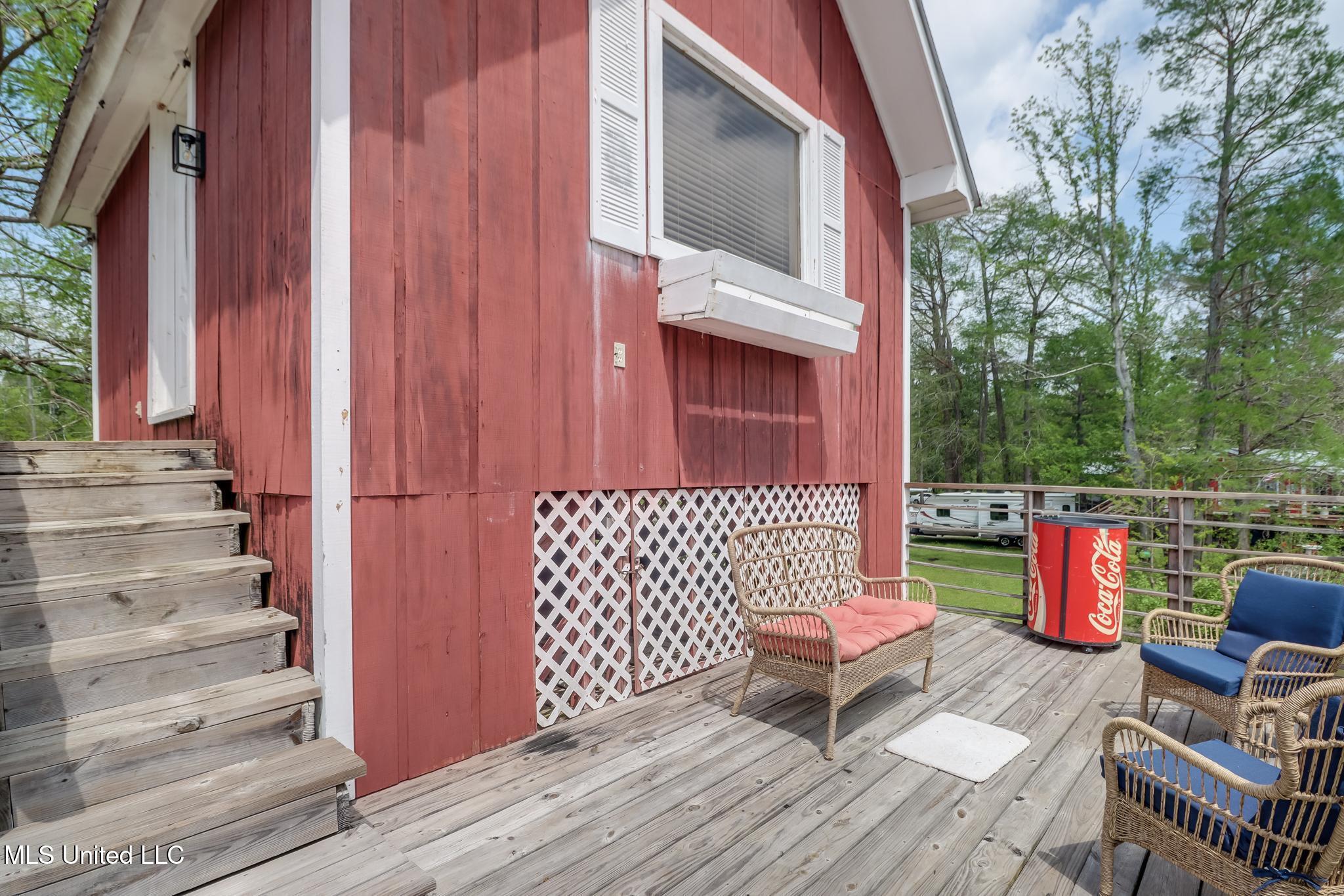 10619 Woolmarket Lake Road Property Photo 5