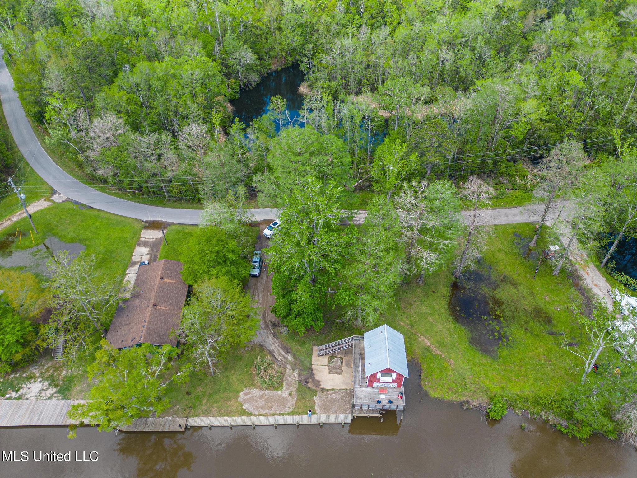 10619 Woolmarket Lake Road Property Photo 9