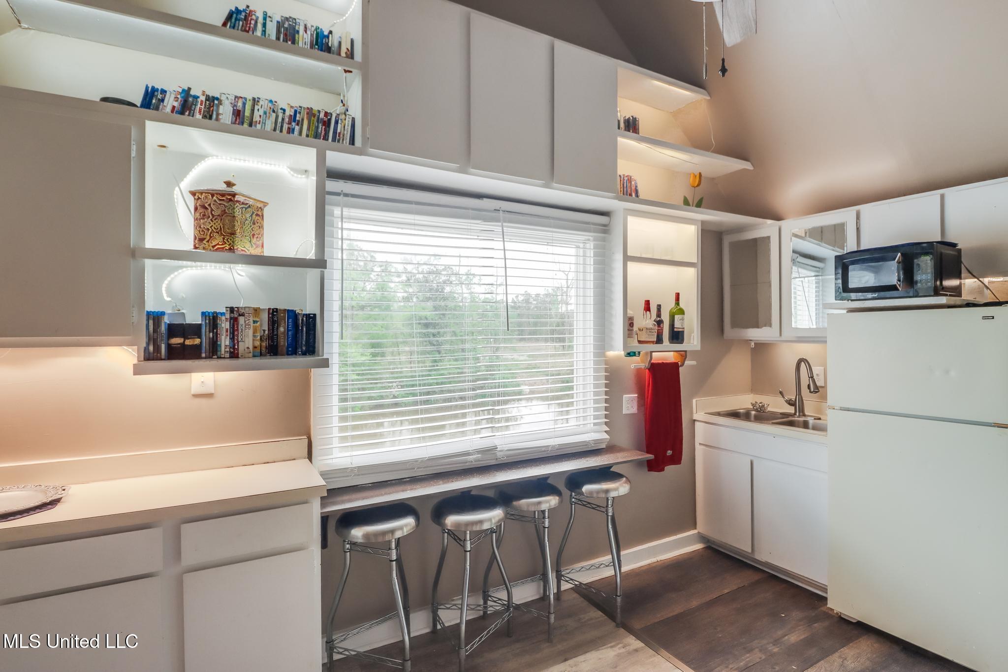 10619 Woolmarket Lake Road Property Photo 12