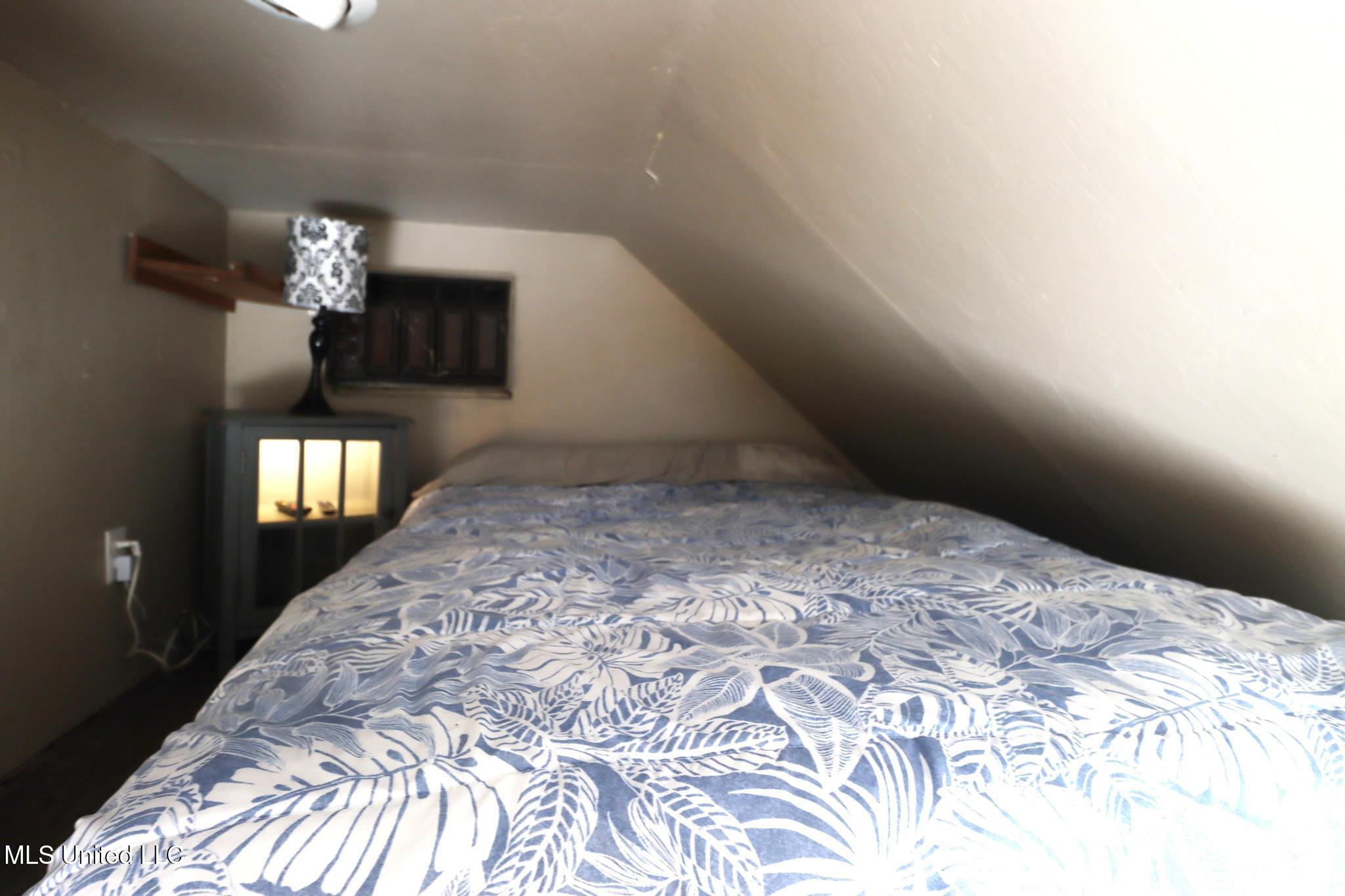 10619 Woolmarket Lake Road Property Photo 20