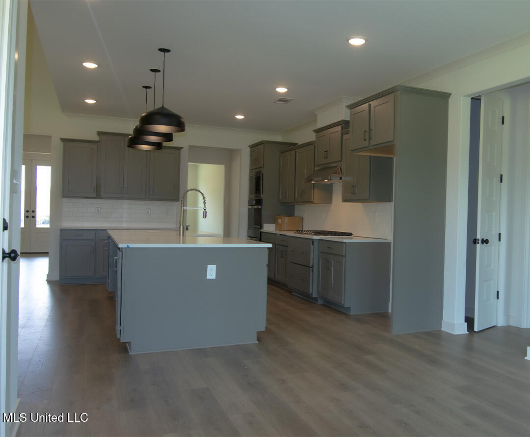13656 River Grove Lane Property Photo 8