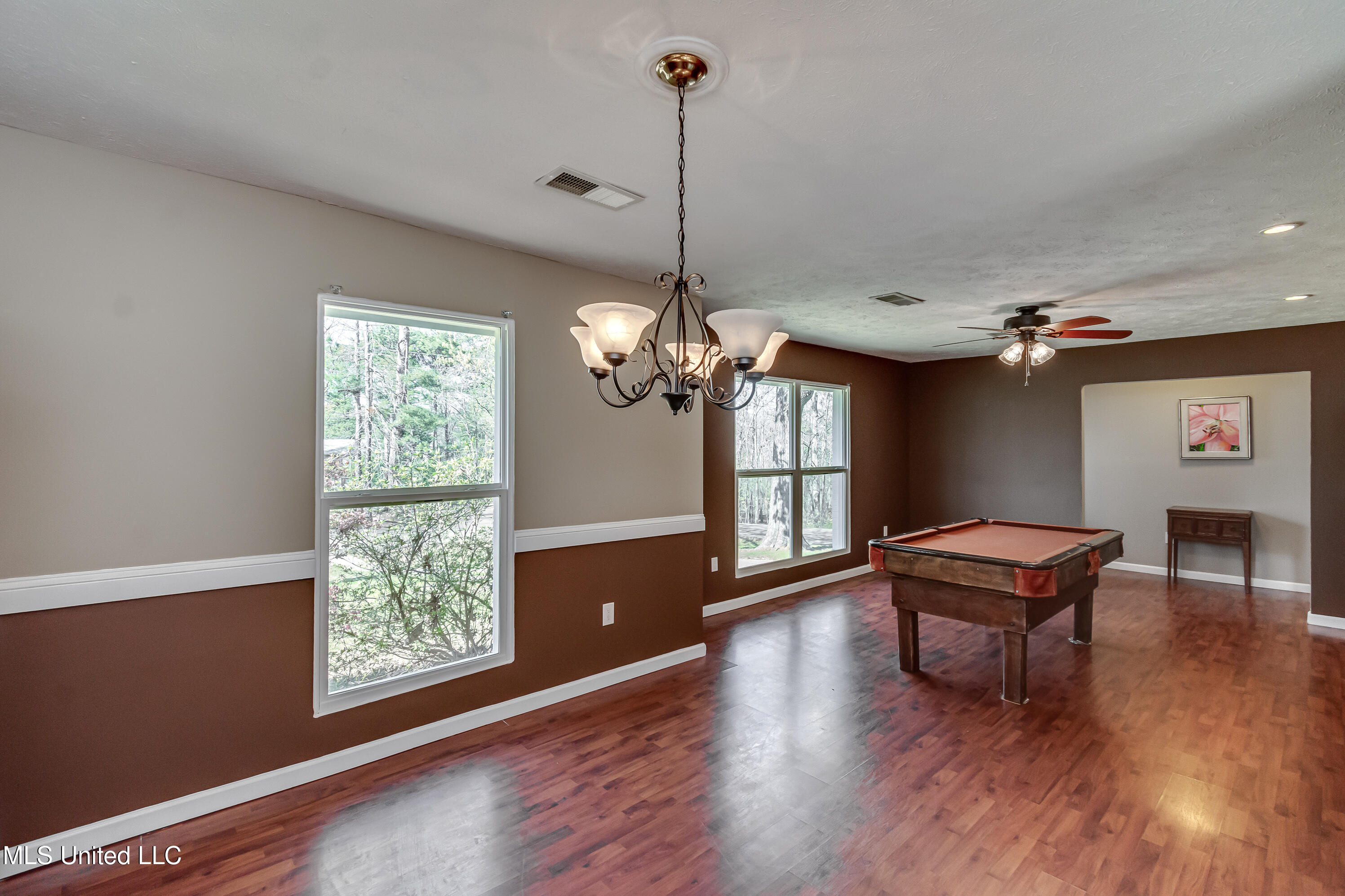 508 Pawnee Way Property Photo 6