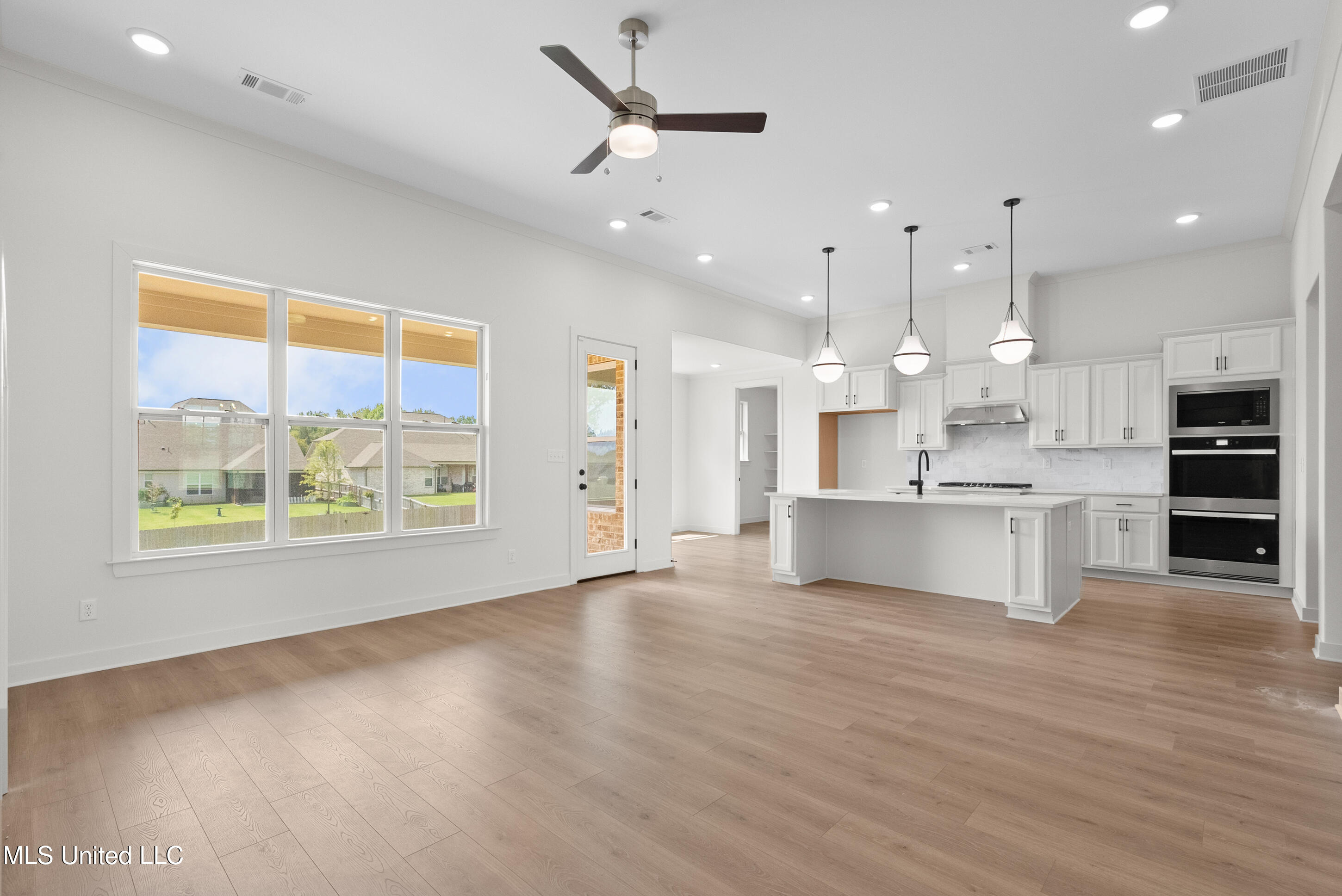 13673 S River Grove Lane Property Photo 8