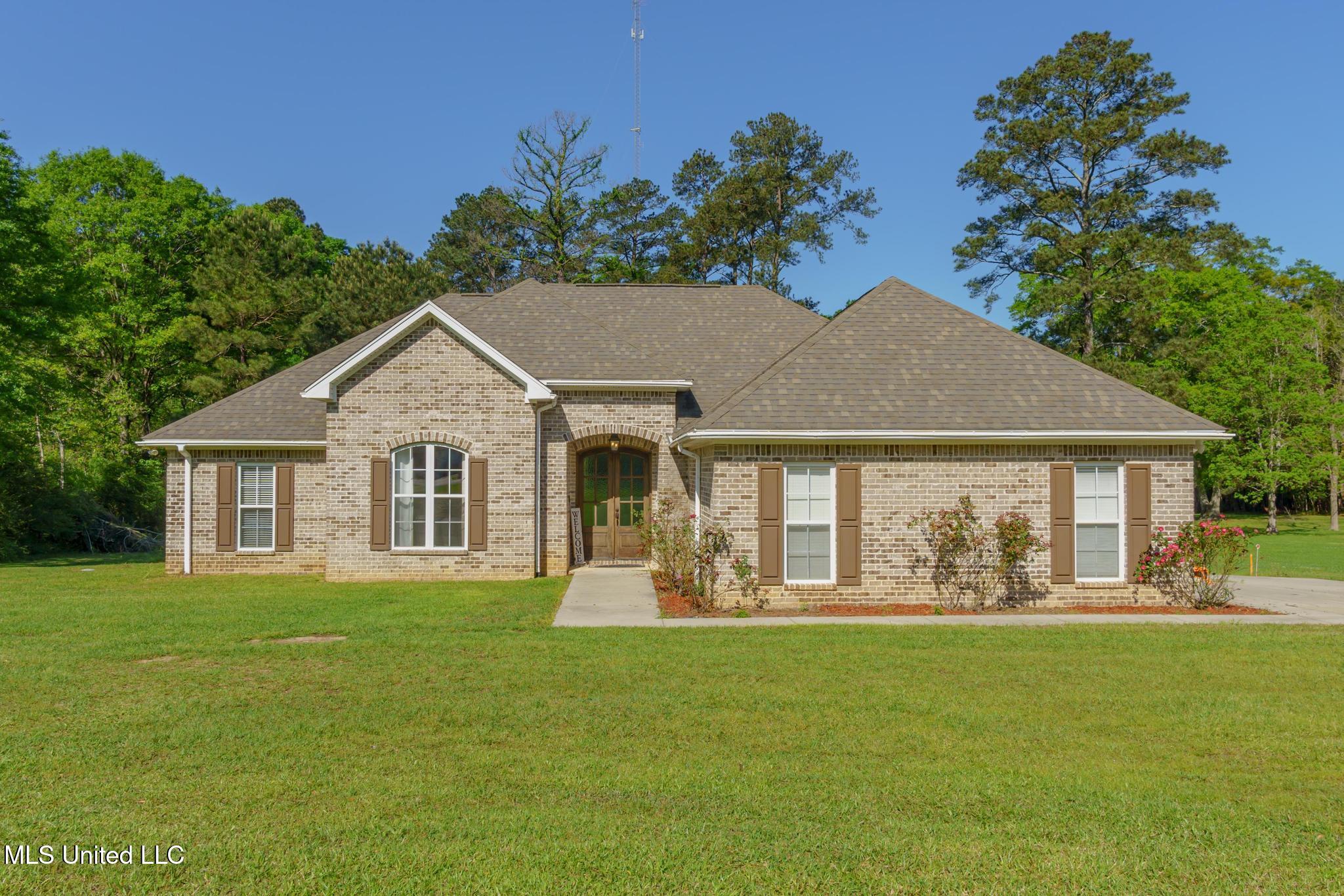 217 Victory Road Property Photo 1
