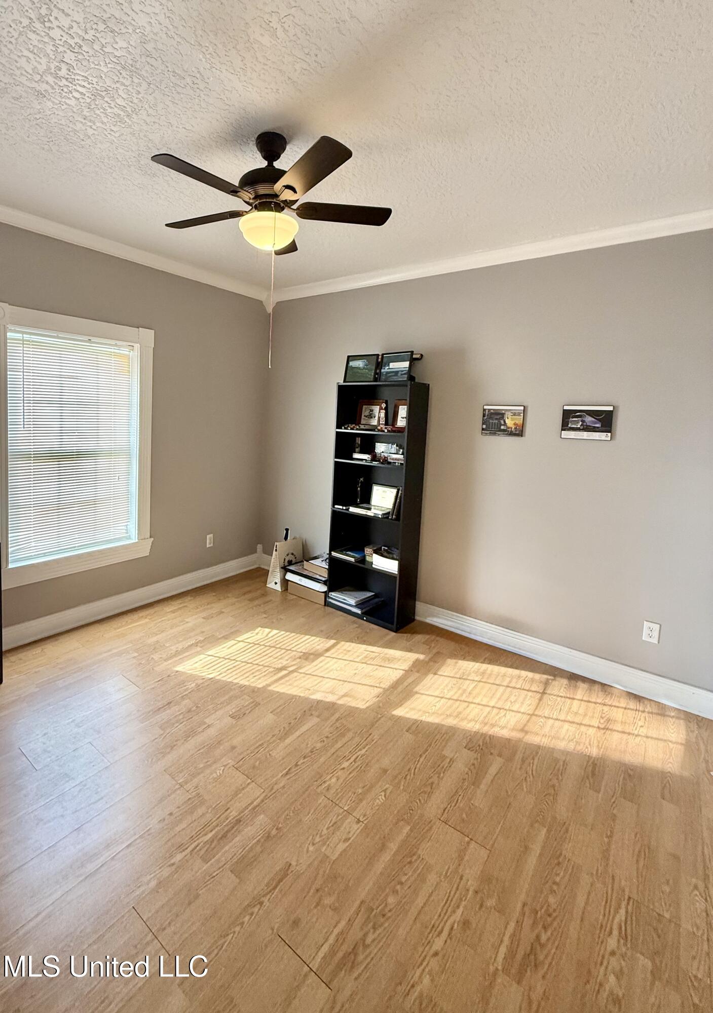 ...134 Live Oak Drive Property Photo 11