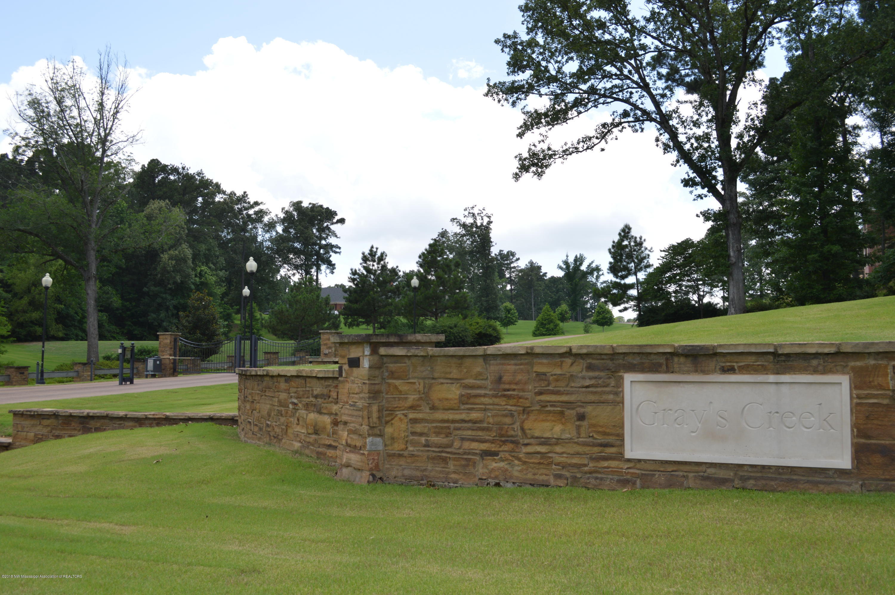 2742 Plank Road Property Photo 6