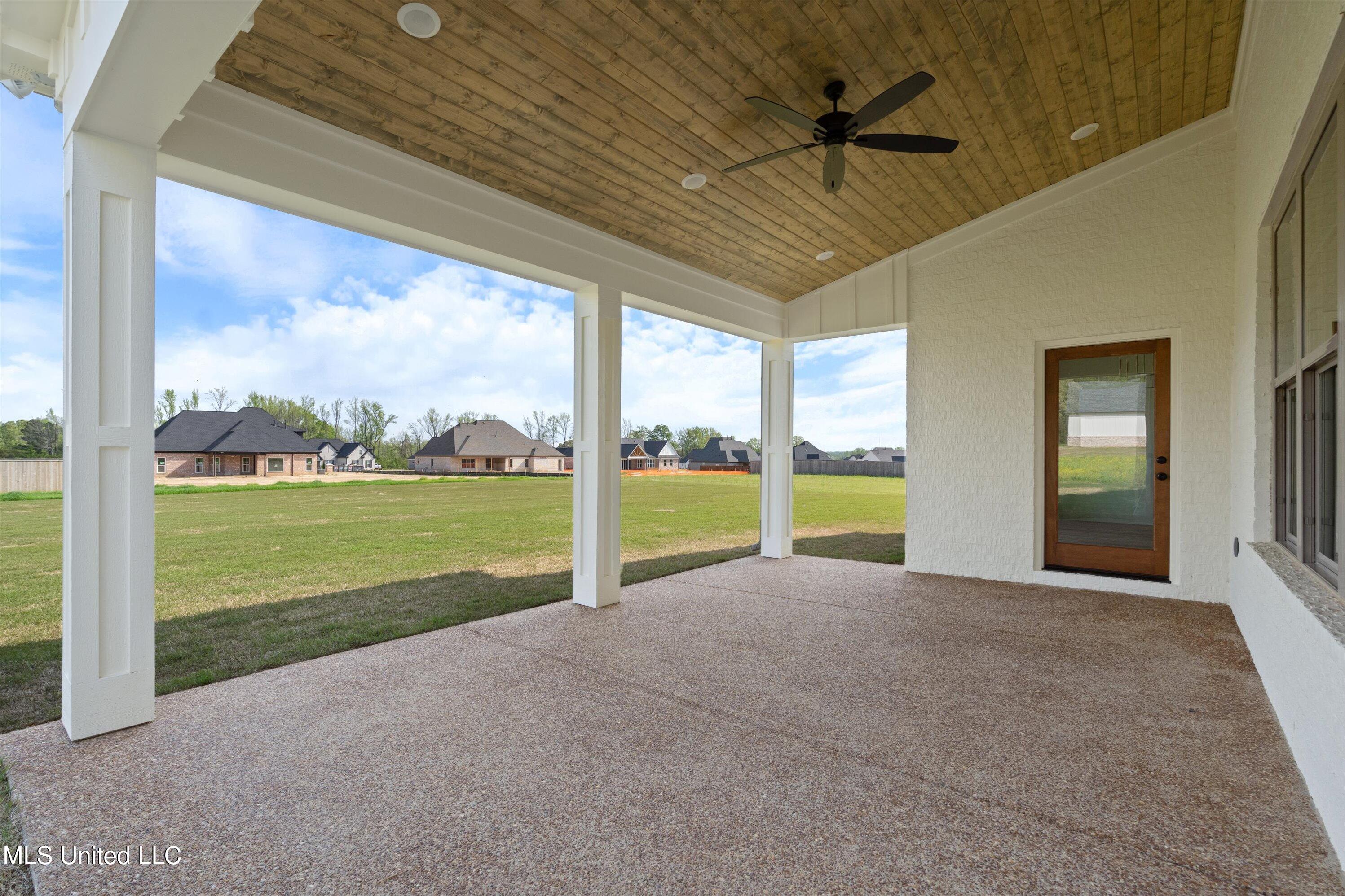 5114 Camp Crossing Property Photo 15