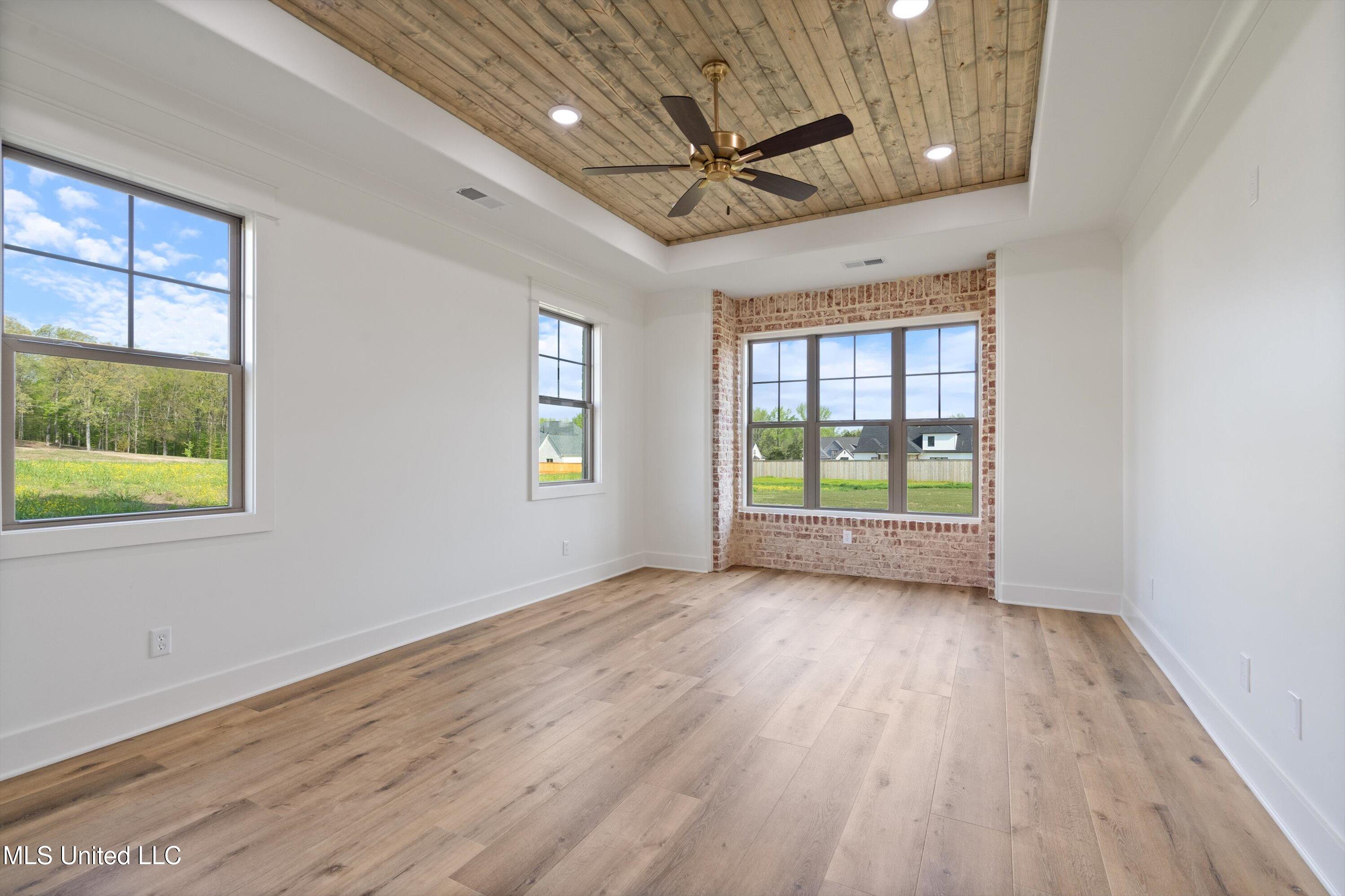 5114 Camp Crossing Property Photo 16