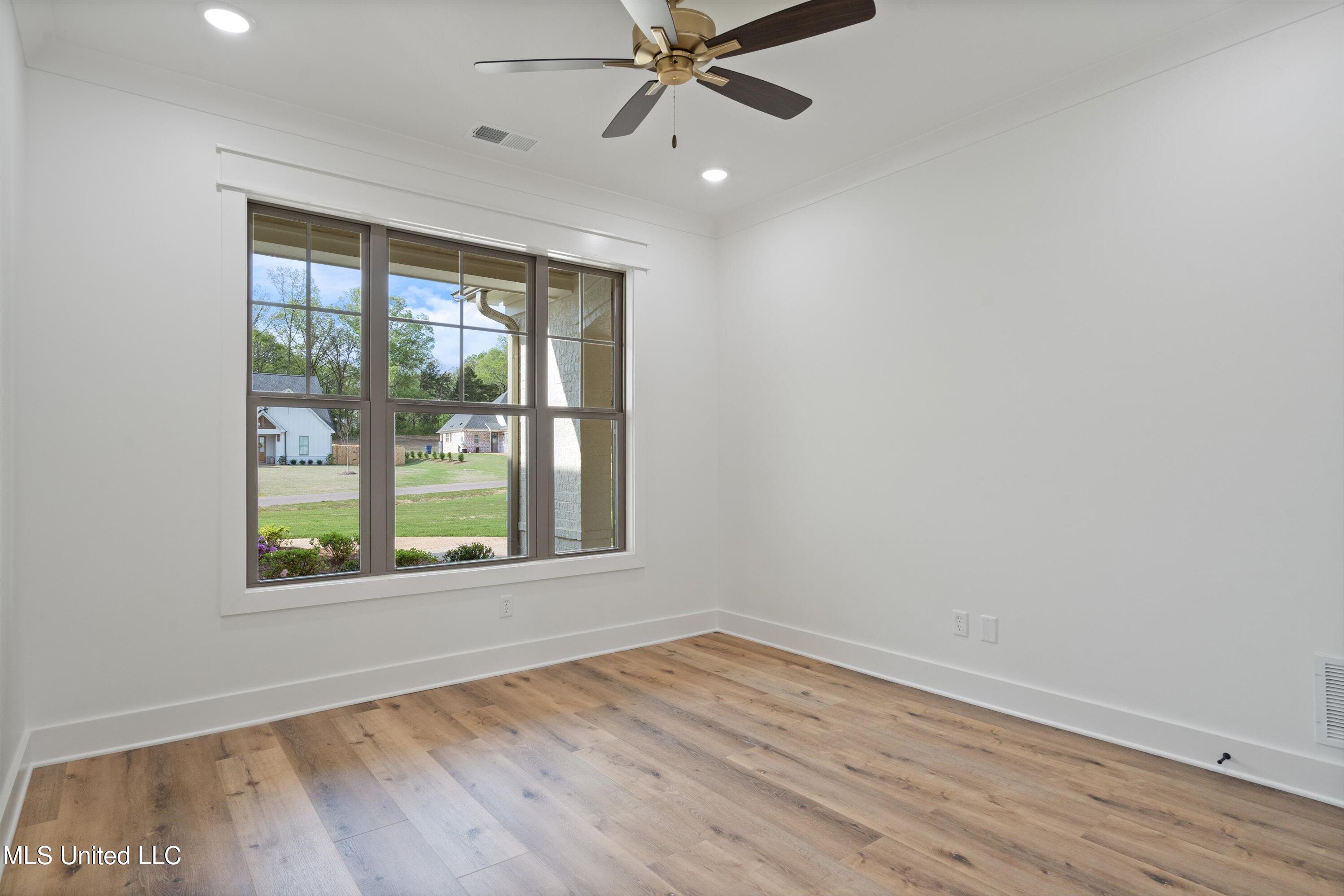 5114 Camp Crossing Property Photo 20