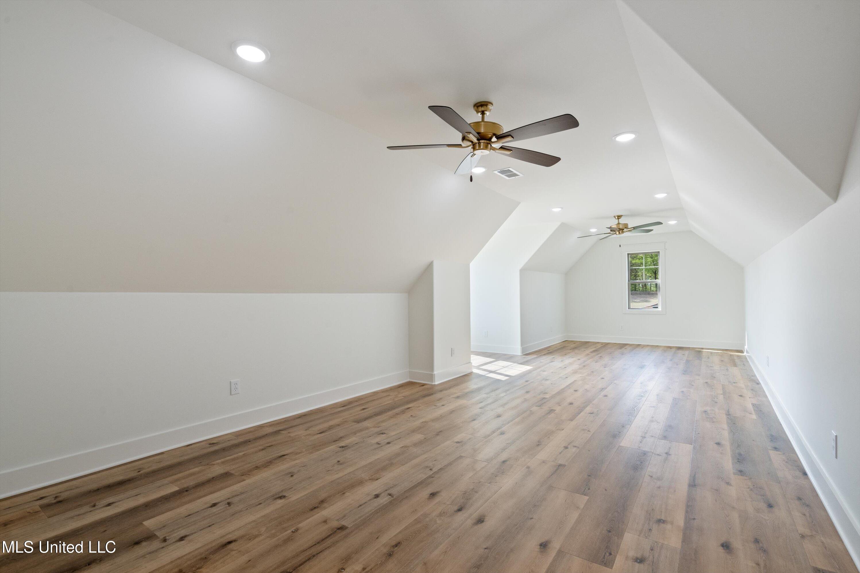 5114 Camp Crossing Property Photo 30