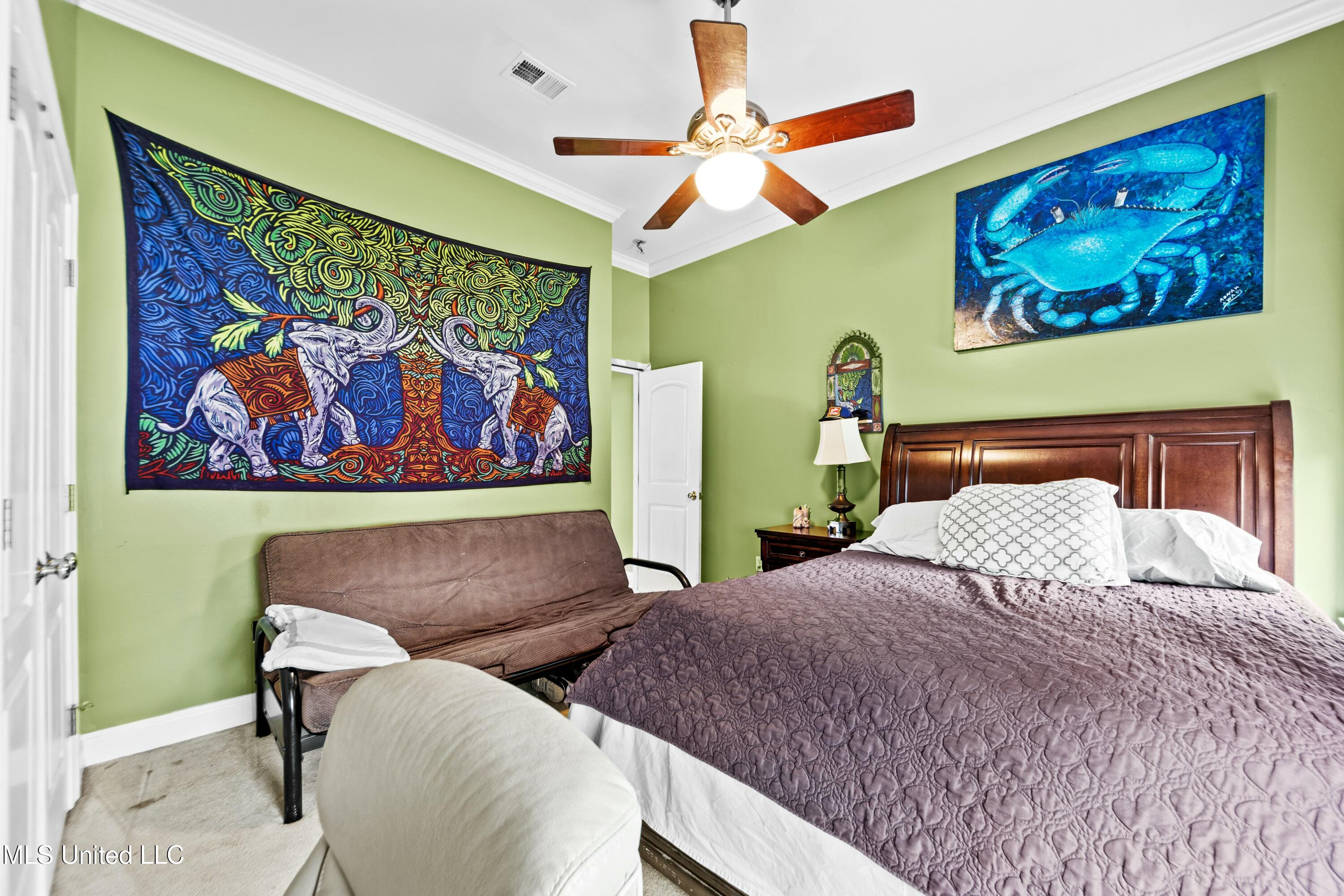 2032 Englewood Drive Property Photo 19