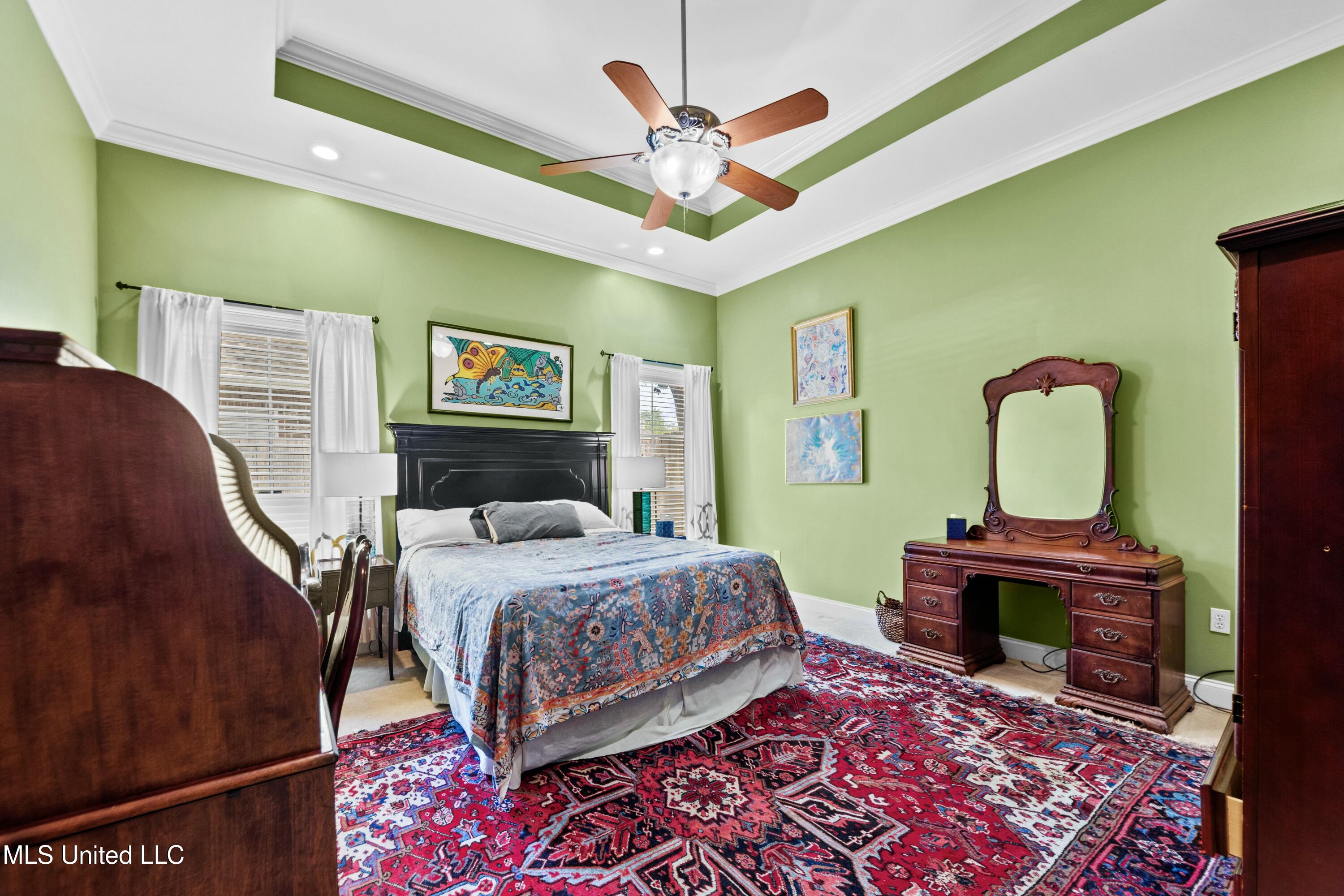 2032 Englewood Drive Property Photo 20