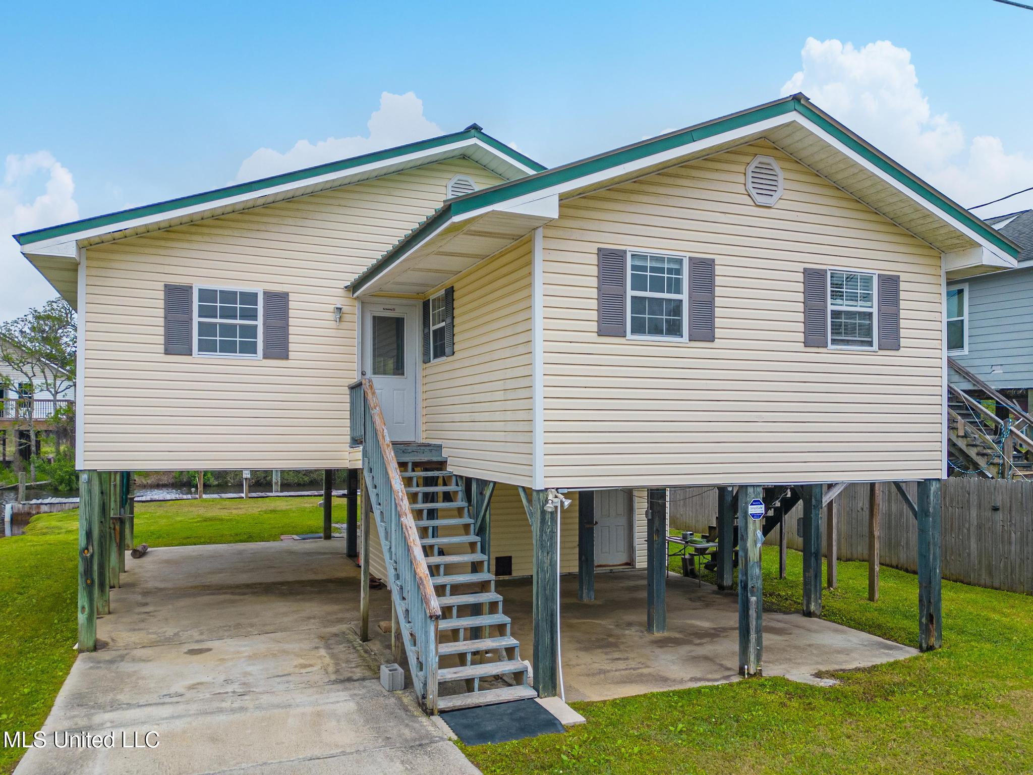 5040 Georgia Street Property Photo 1
