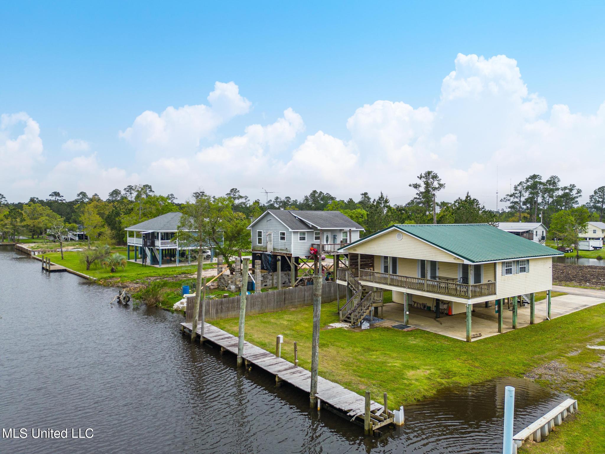 5040 Georgia Street Property Photo 2