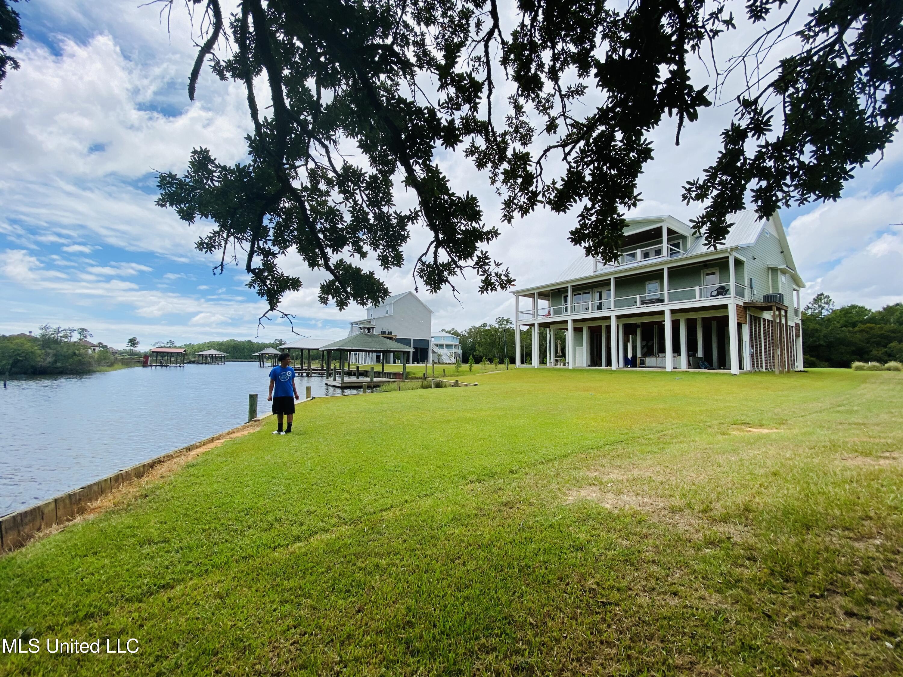 Lot 16 Mallard Court Property Photo 9