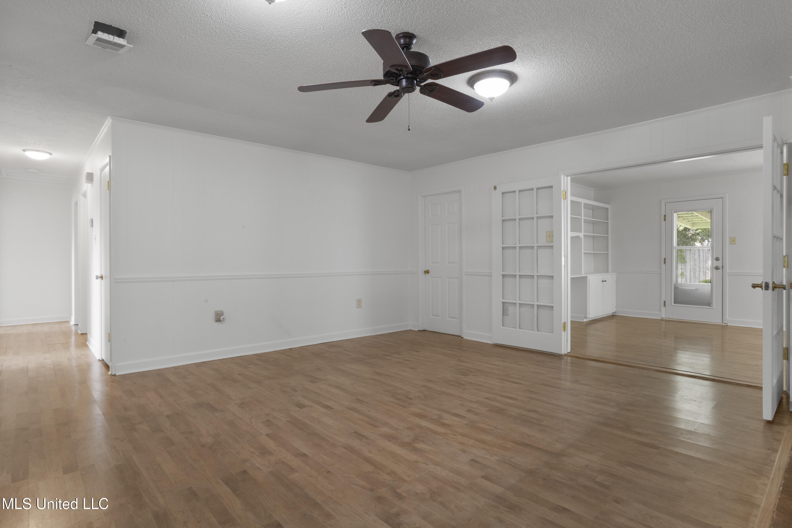 2 Lexington Place Property Photo 7